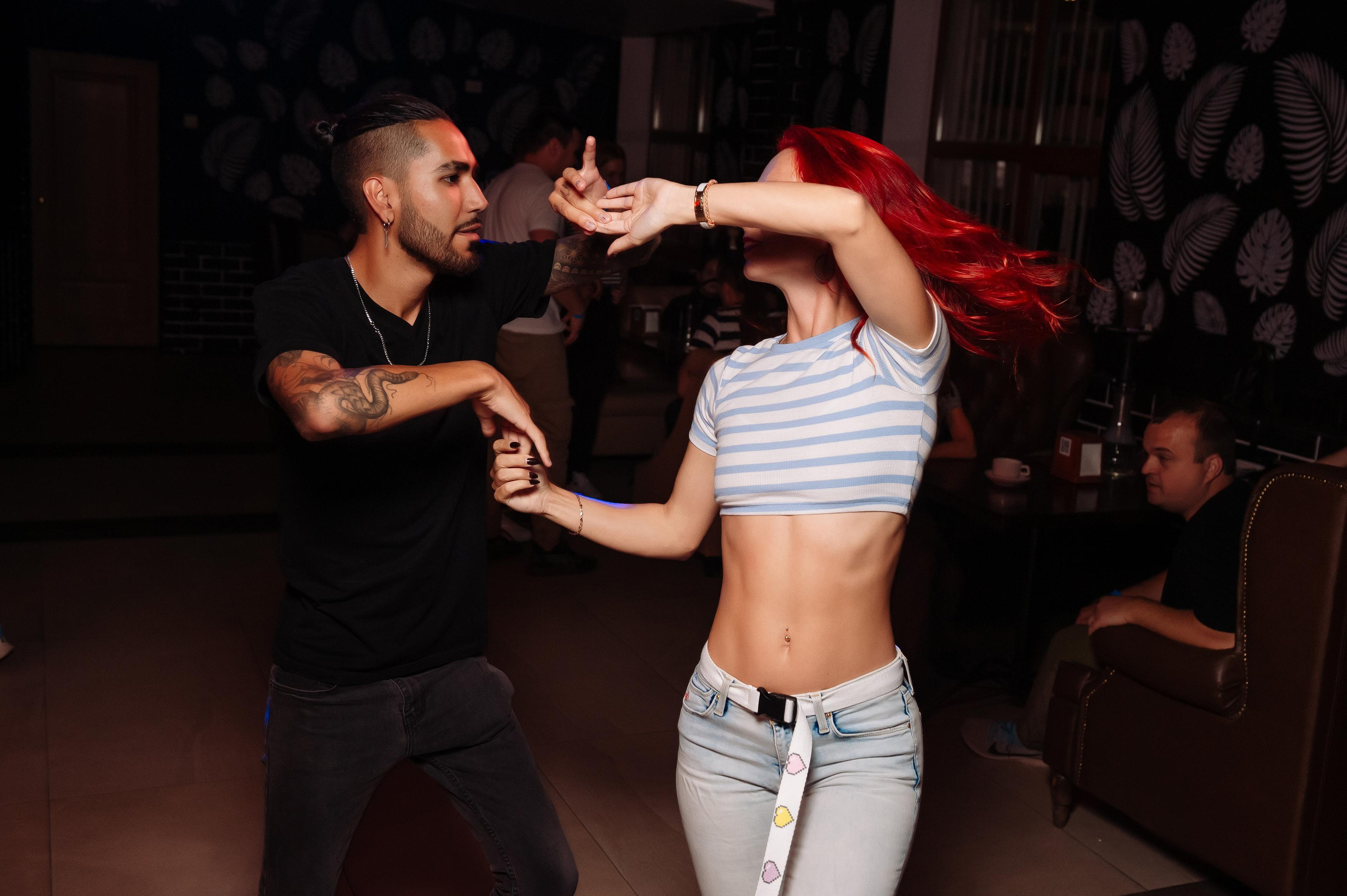 Школа социальных танцев Casa Latina. Репортажный и свадебный фотограф в Курске Борис Захарчук