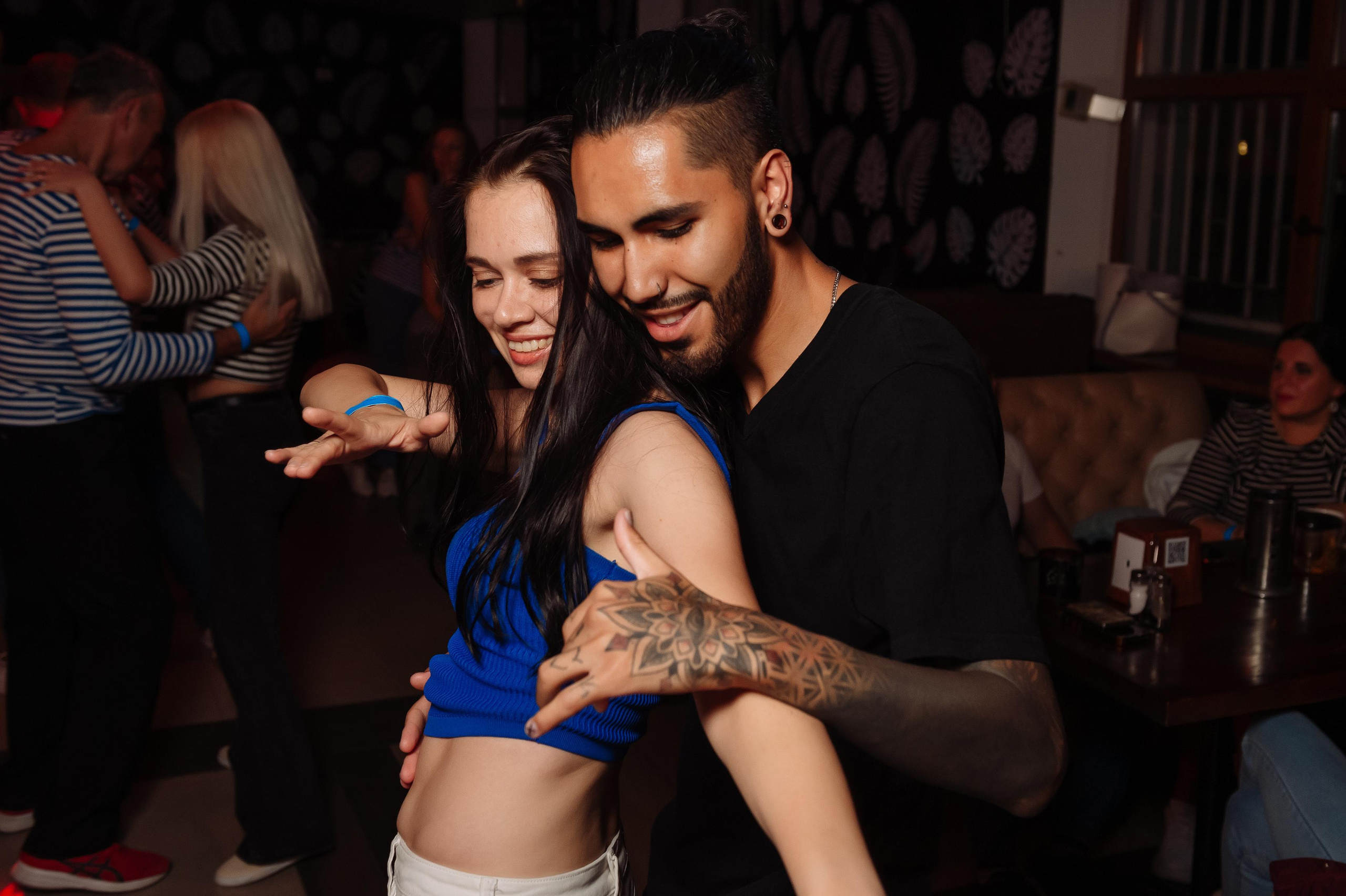 Школа социальных танцев Casa Latina. Репортажный и свадебный фотограф в Курске Борис Захарчук