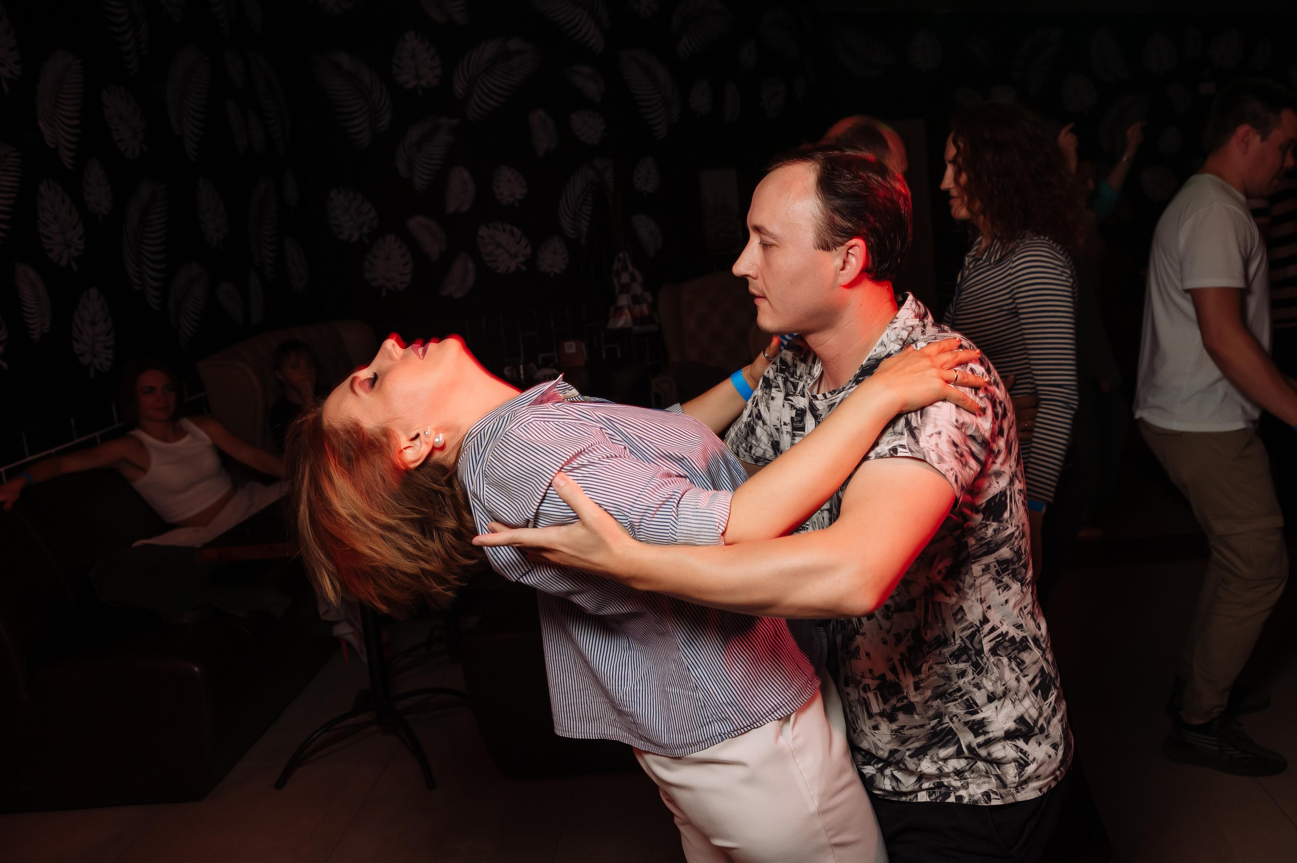 Школа социальных танцев Casa Latina. Репортажный и свадебный фотограф в Курске Борис Захарчук