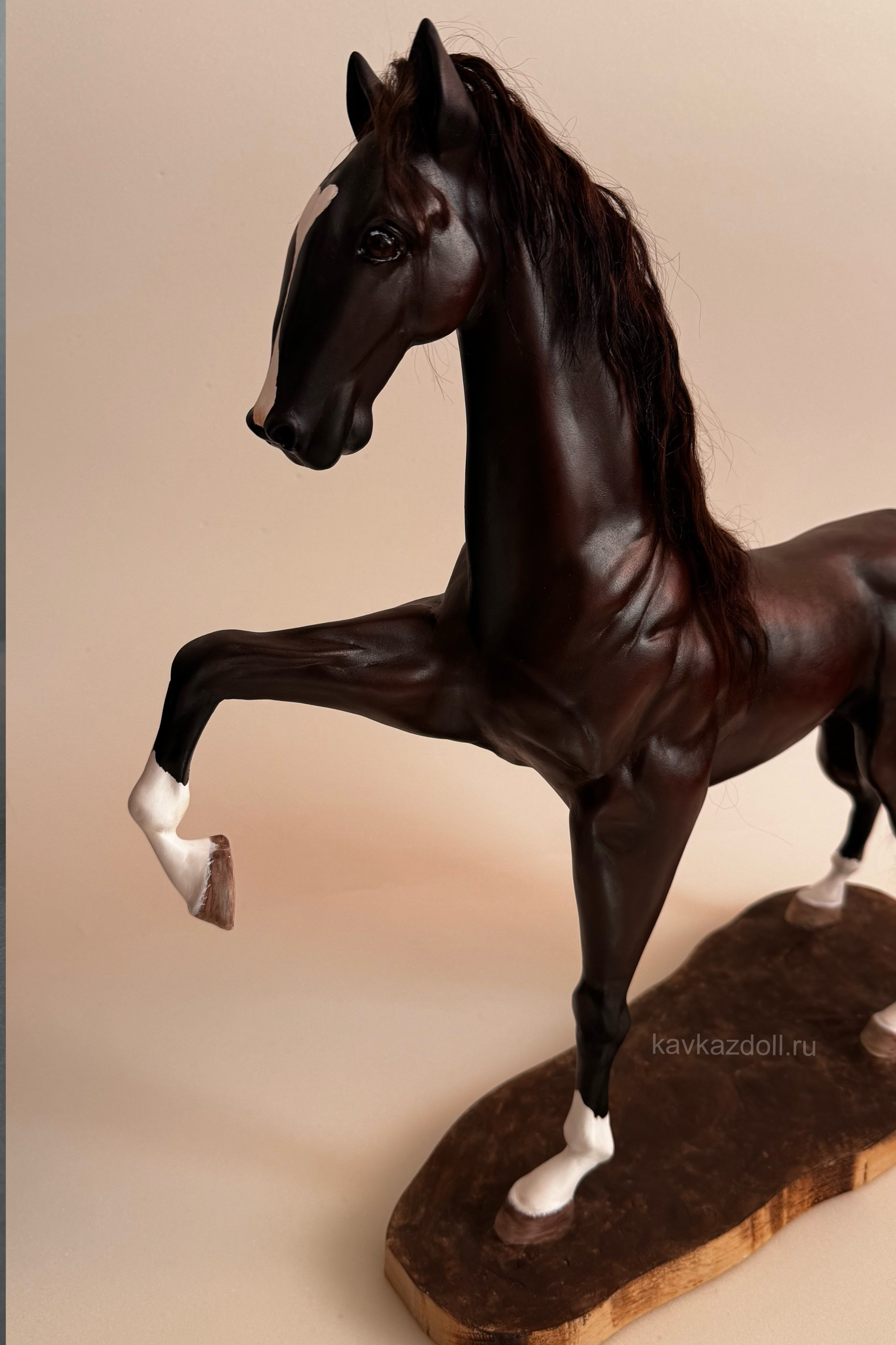 Конь продажа. Кавказские куклы Гужова Фатима