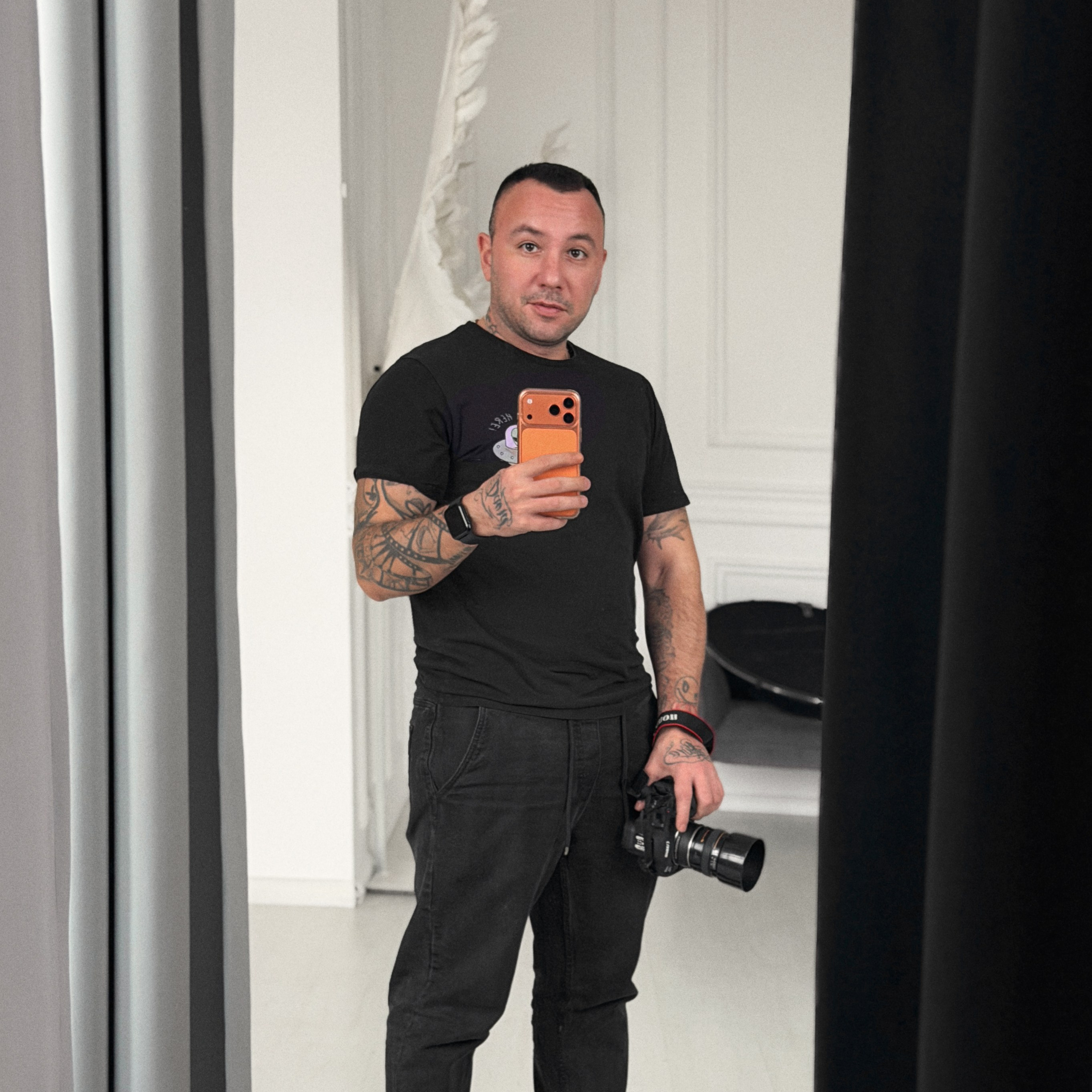 Контакты. Главная