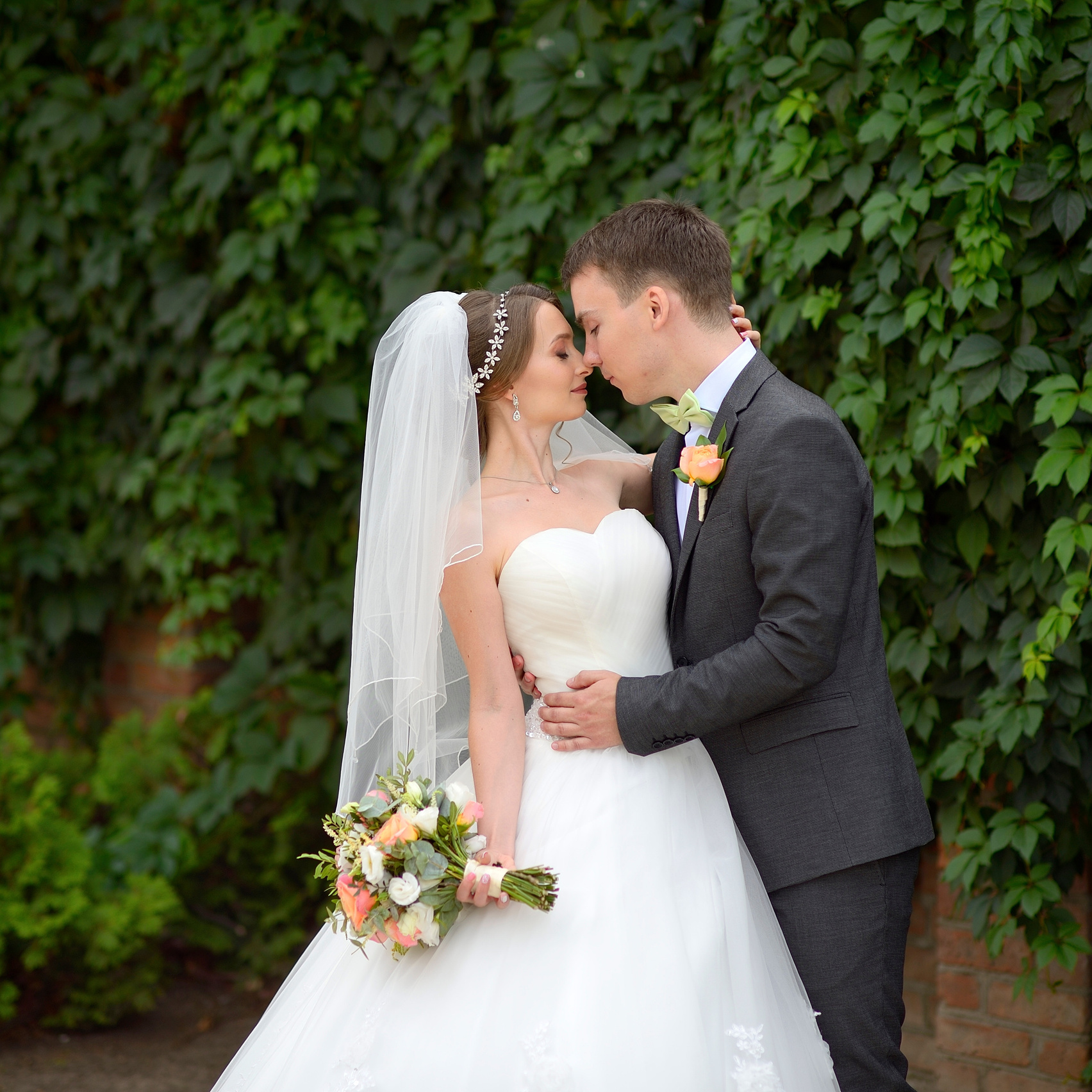 Свадебные фотокниги. Свадебный фотограф и видеооператор в Ростове-на-Дону