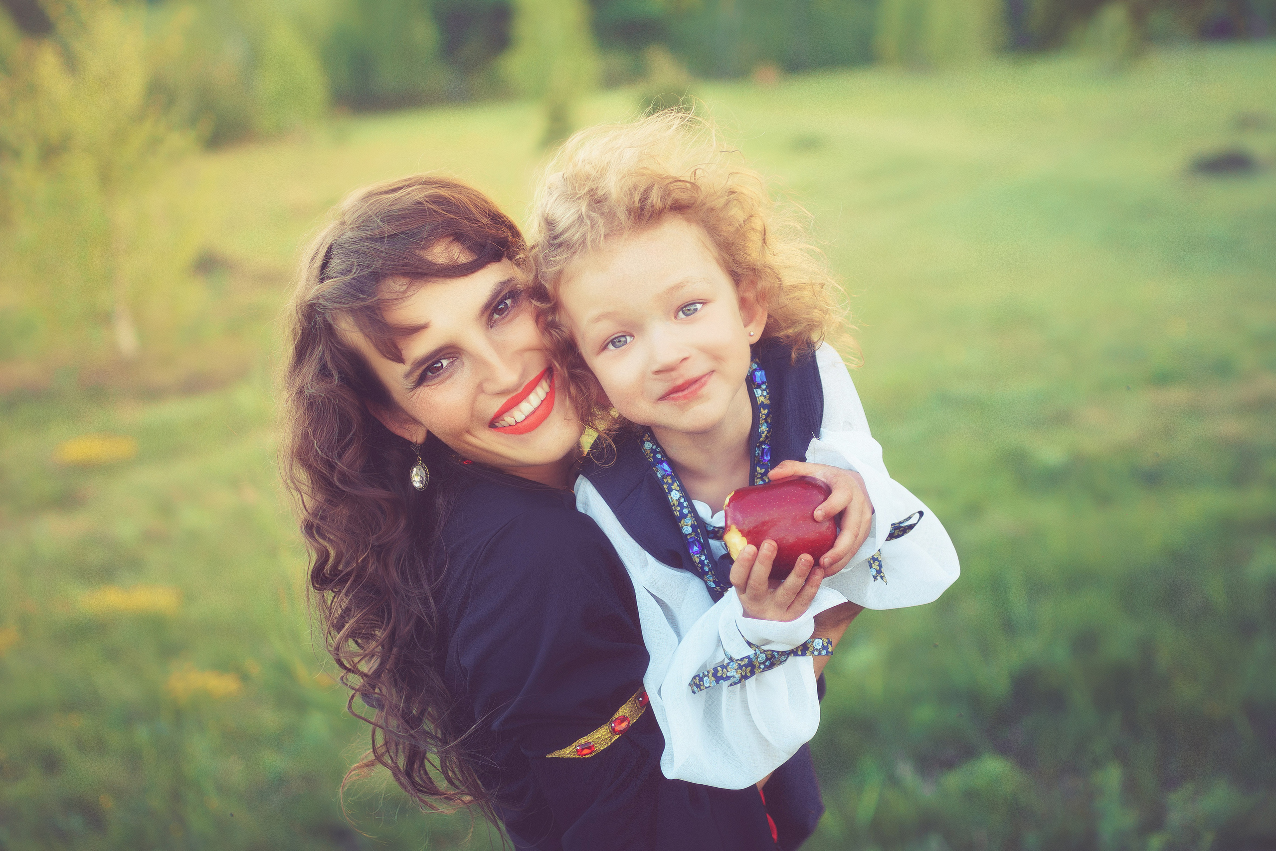 Семейная фотосессия. Фотограф новорожденных беременных в Тюмени Ткачук Татьяна