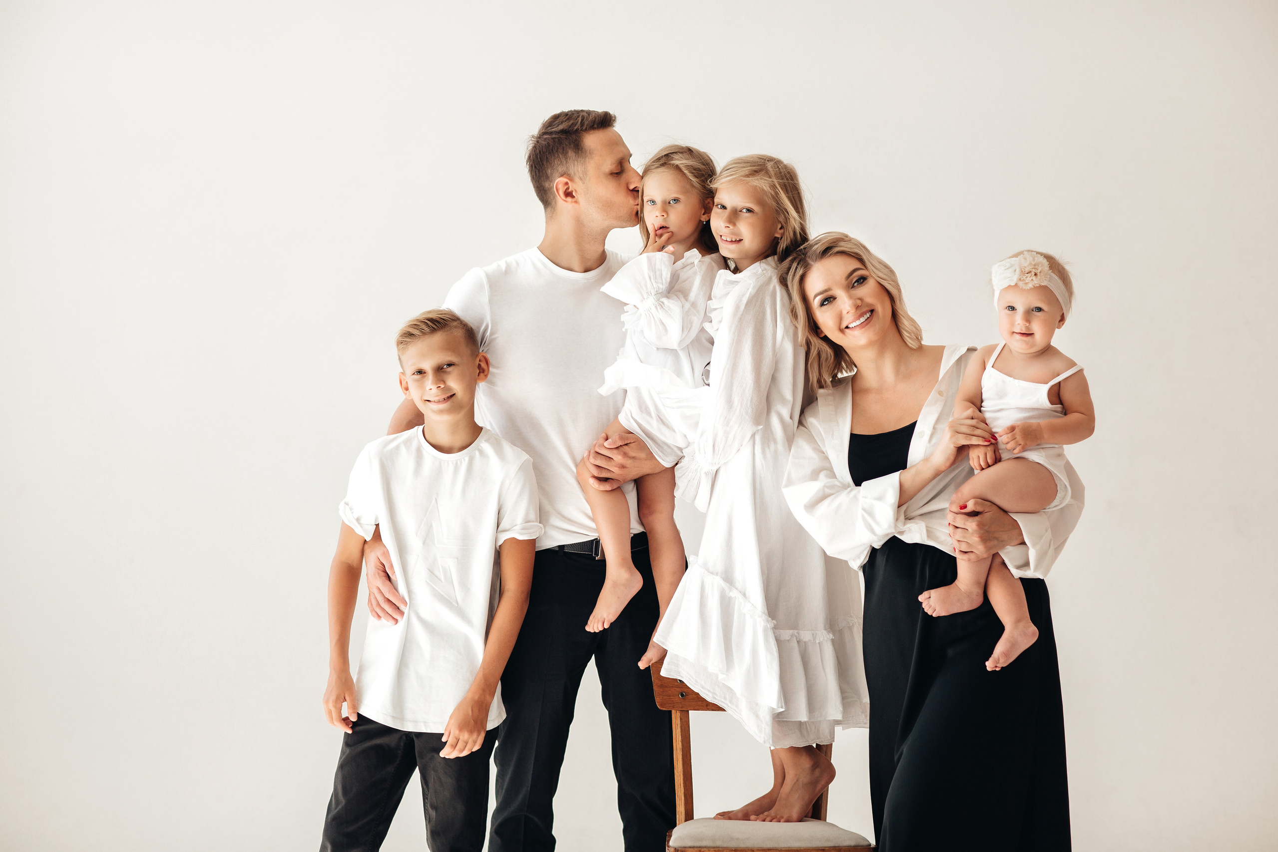 Услуги и цены на семейную фотосьёмку. Семейный фотограф в Краснодаре Нина Курнявко