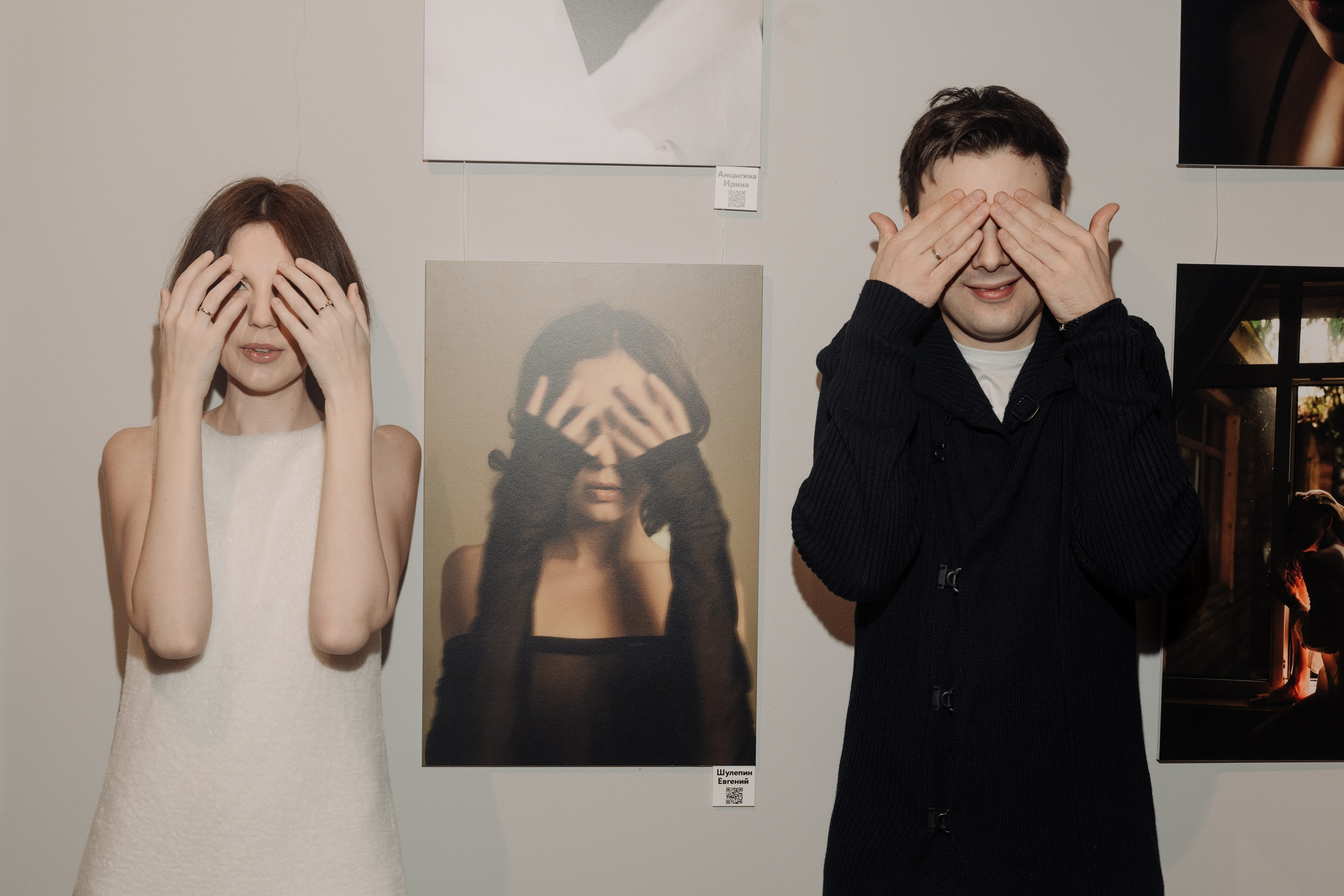 Черно-белый художественный фотопортрет на Биеннале фотографии MFamilia