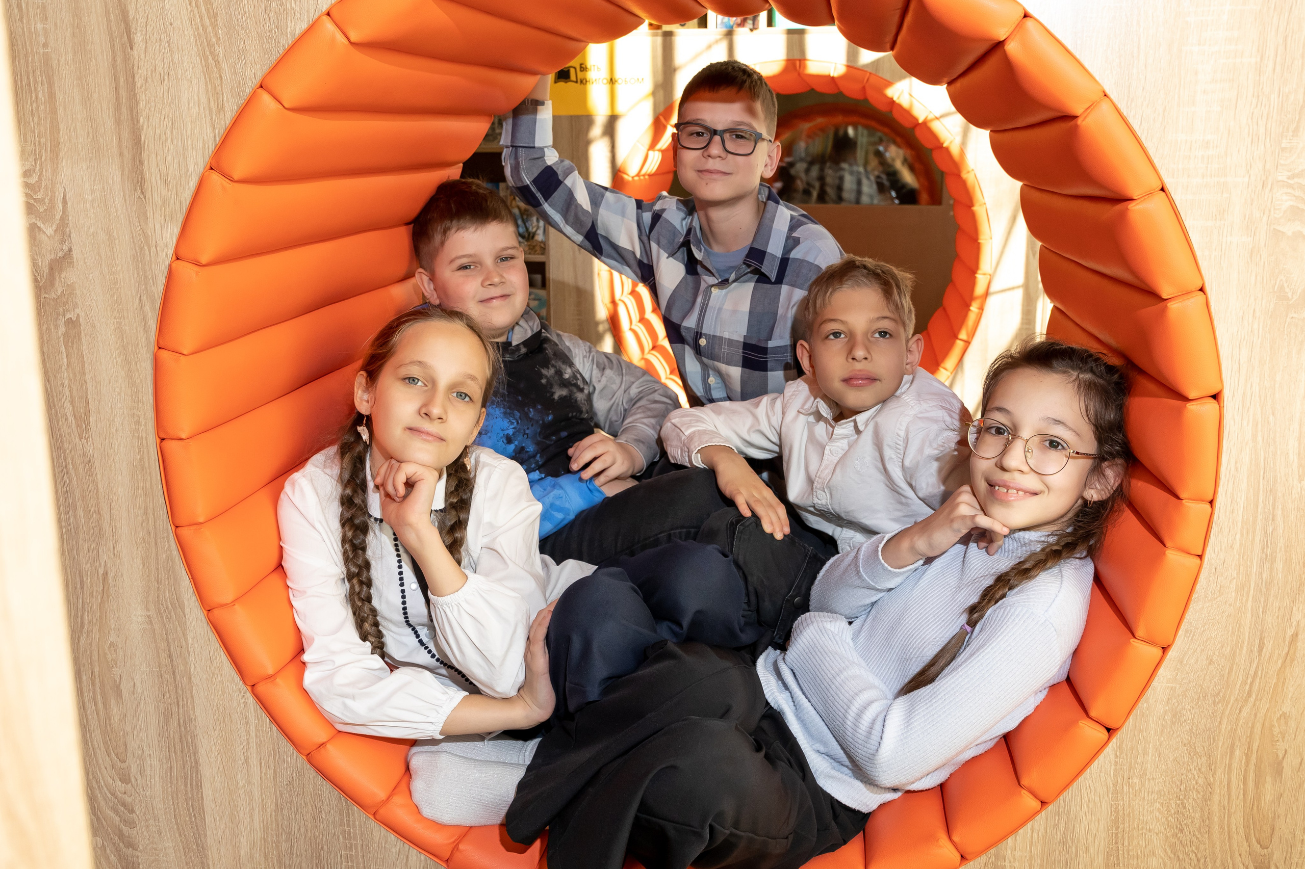 Что делать если фотографа не пускают в ДС, Школу?. Выпускные альбомы во Владивостоке