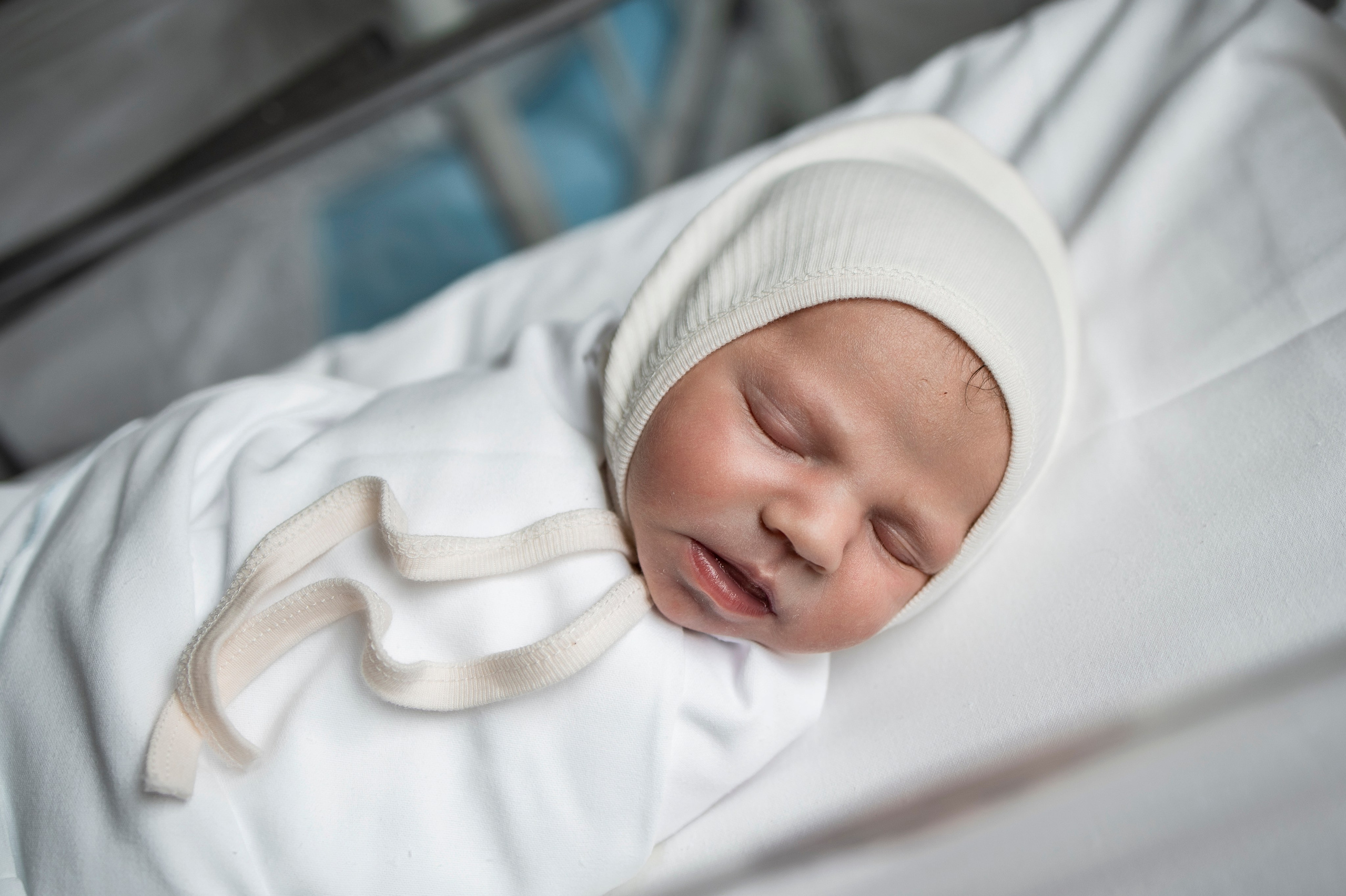 Выписка из родильного дома