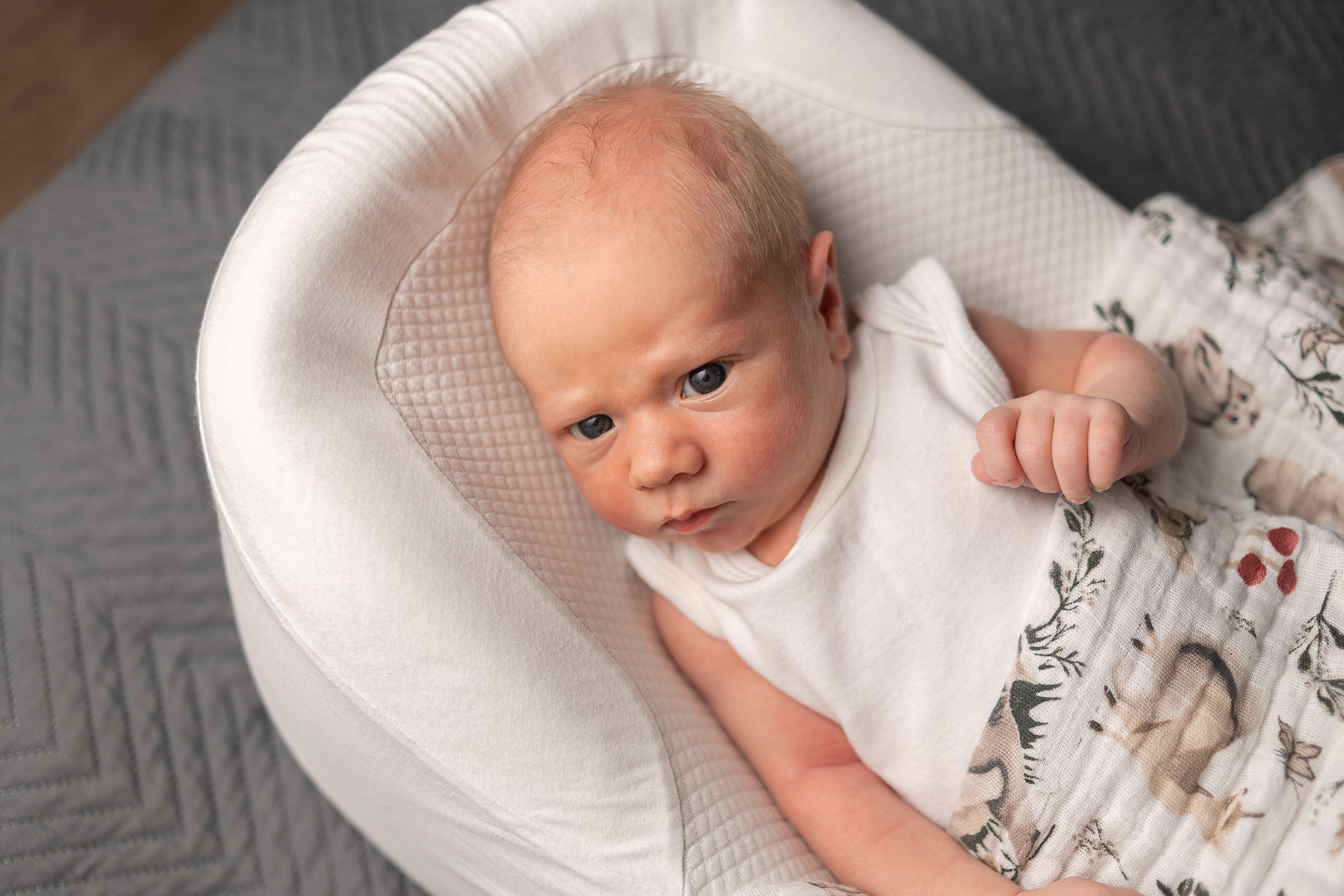 Фотограф новорожденных и семейный фотограф в Санкт-Петербурге