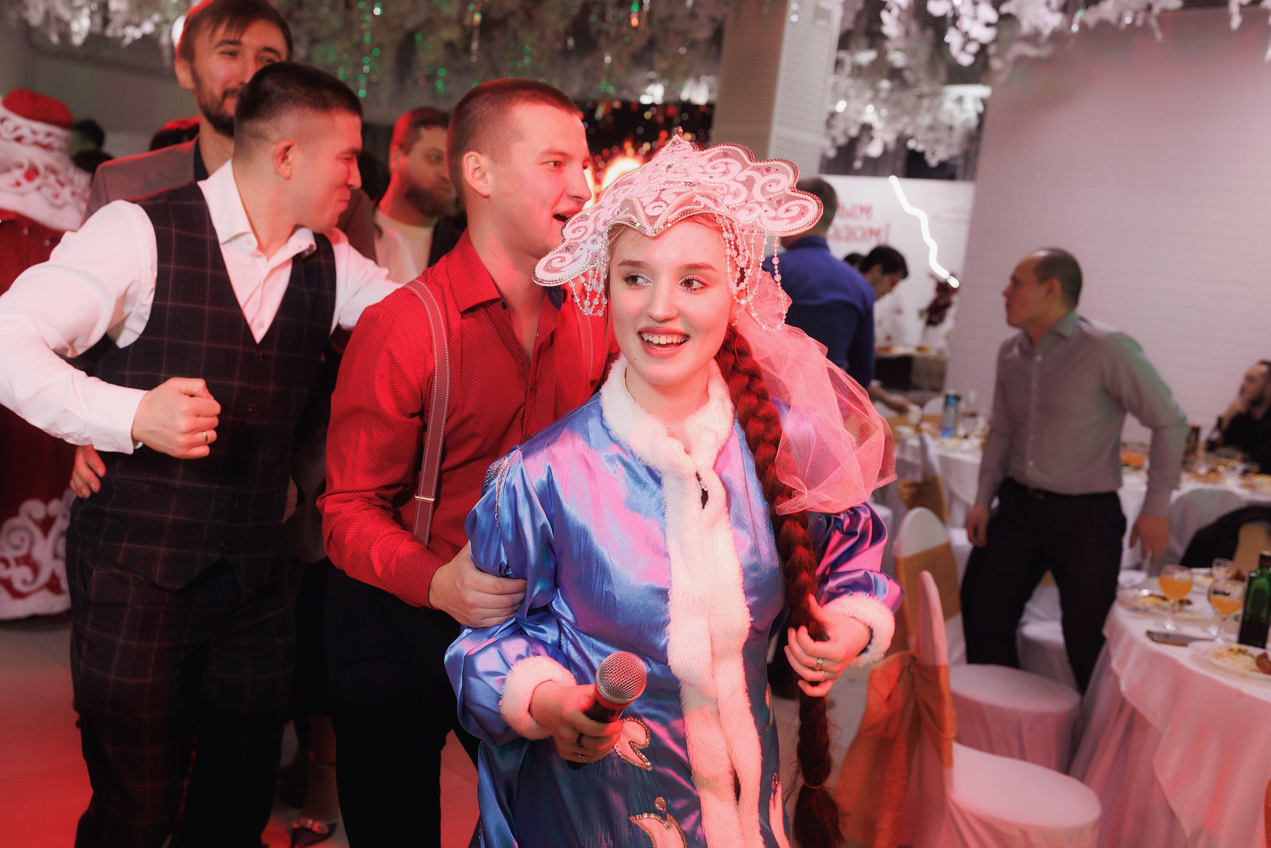 Новогодняя фотосессия в Чебоксарах — семейная и репортражная. Портретный и репортажный фотограф в Чебоксарах Андриян Чаркин