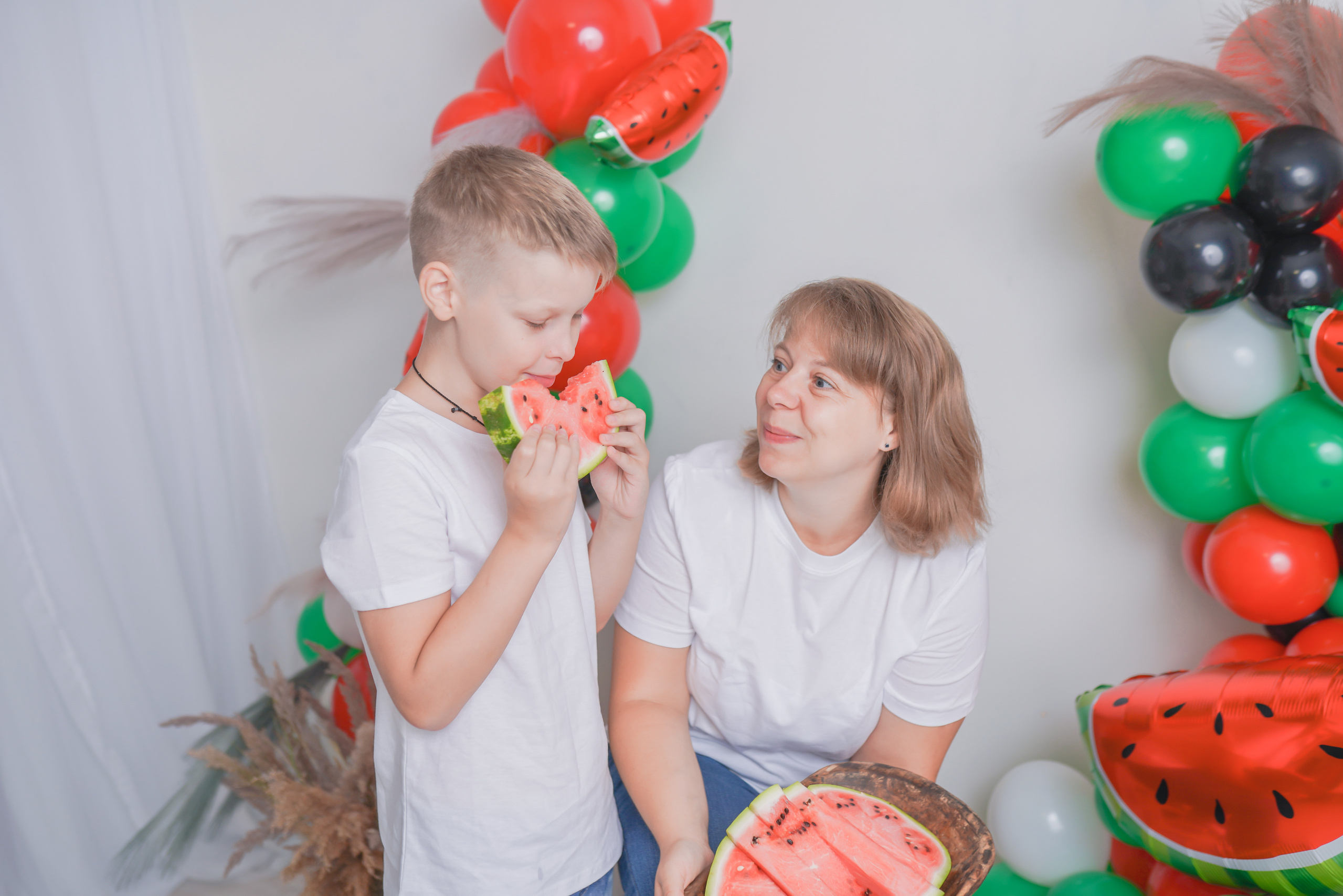 Арбузный фотопроект москва. Детский, семейный фотограф: newborn, беременность, годовасие, репортаж. Москва