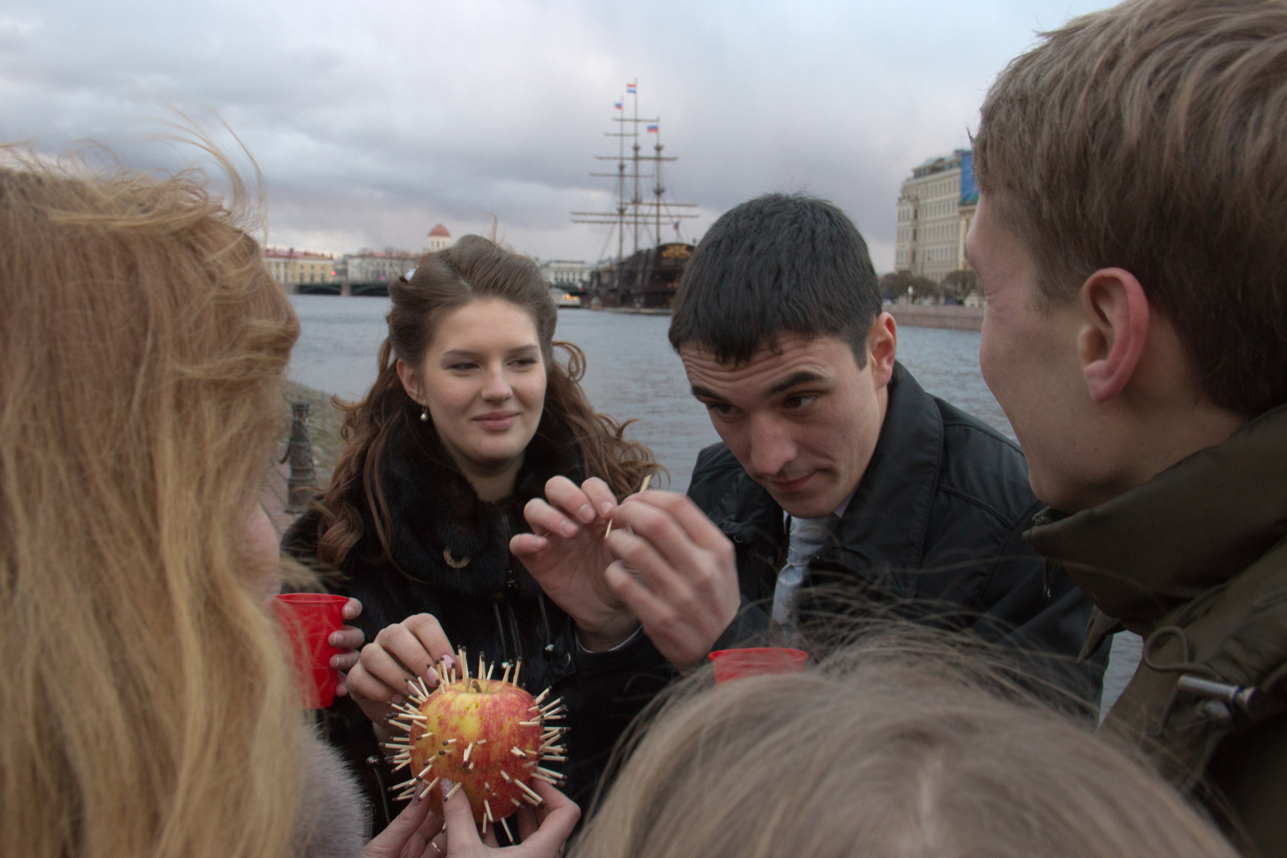 Фото (Свадьба). Фото и видео съемка в Москве: Одежда, обувь и аксессуары; Еда и продукты питания; Мототехника; Электро и бензо инструменты; Бытовая техника