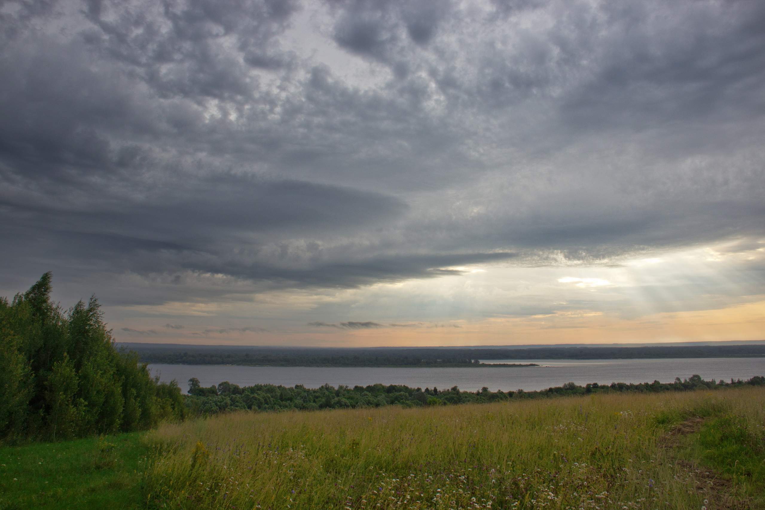 Фото (Пейзаж). Фото и видео съемка в Москве: Одежда, обувь и аксессуары; Еда и продукты питания; Мототехника; Электро и бензо инструменты; Бытовая техника
