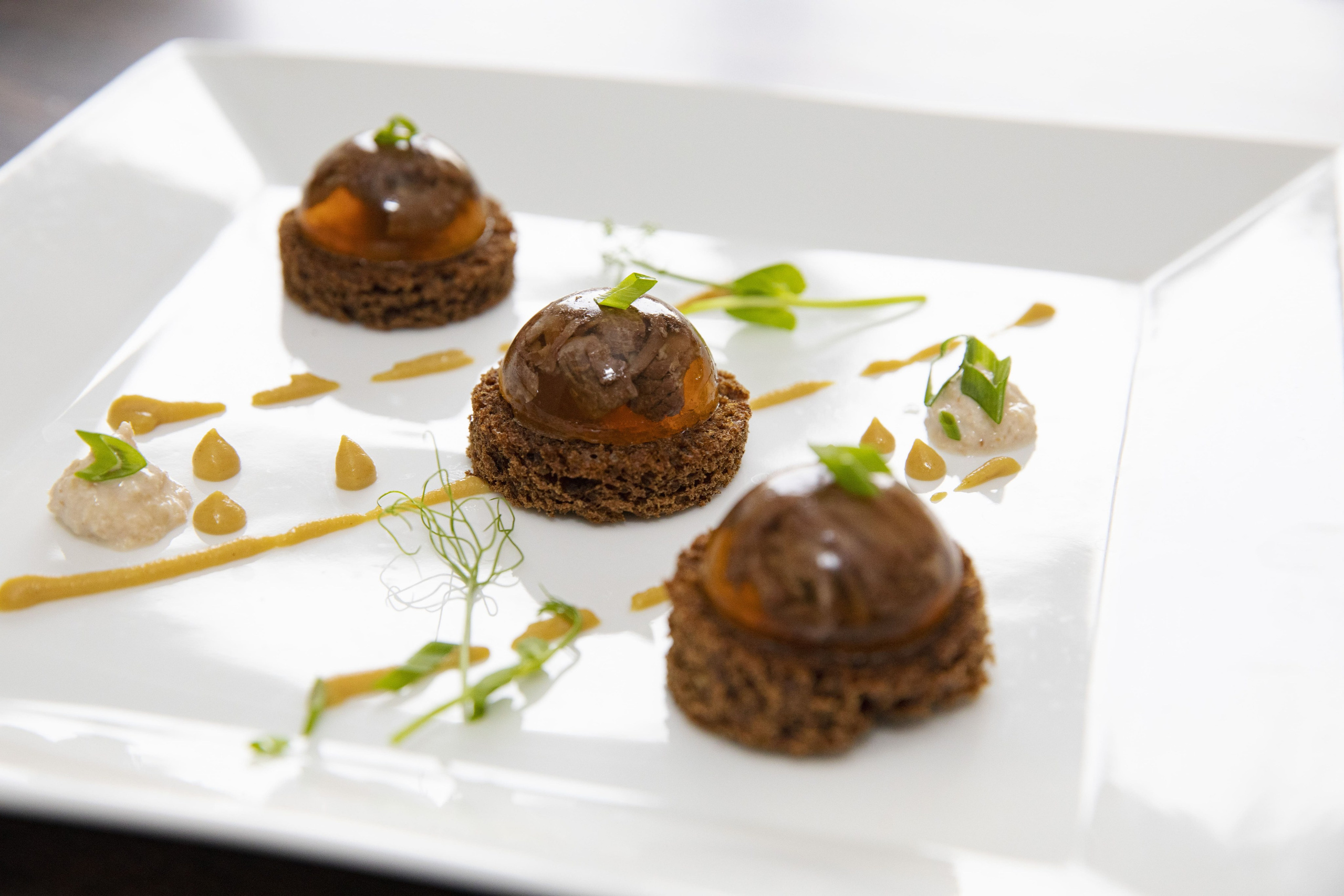 Фуд-фотограф Илья Милоданов съемка в Москве и Московской области