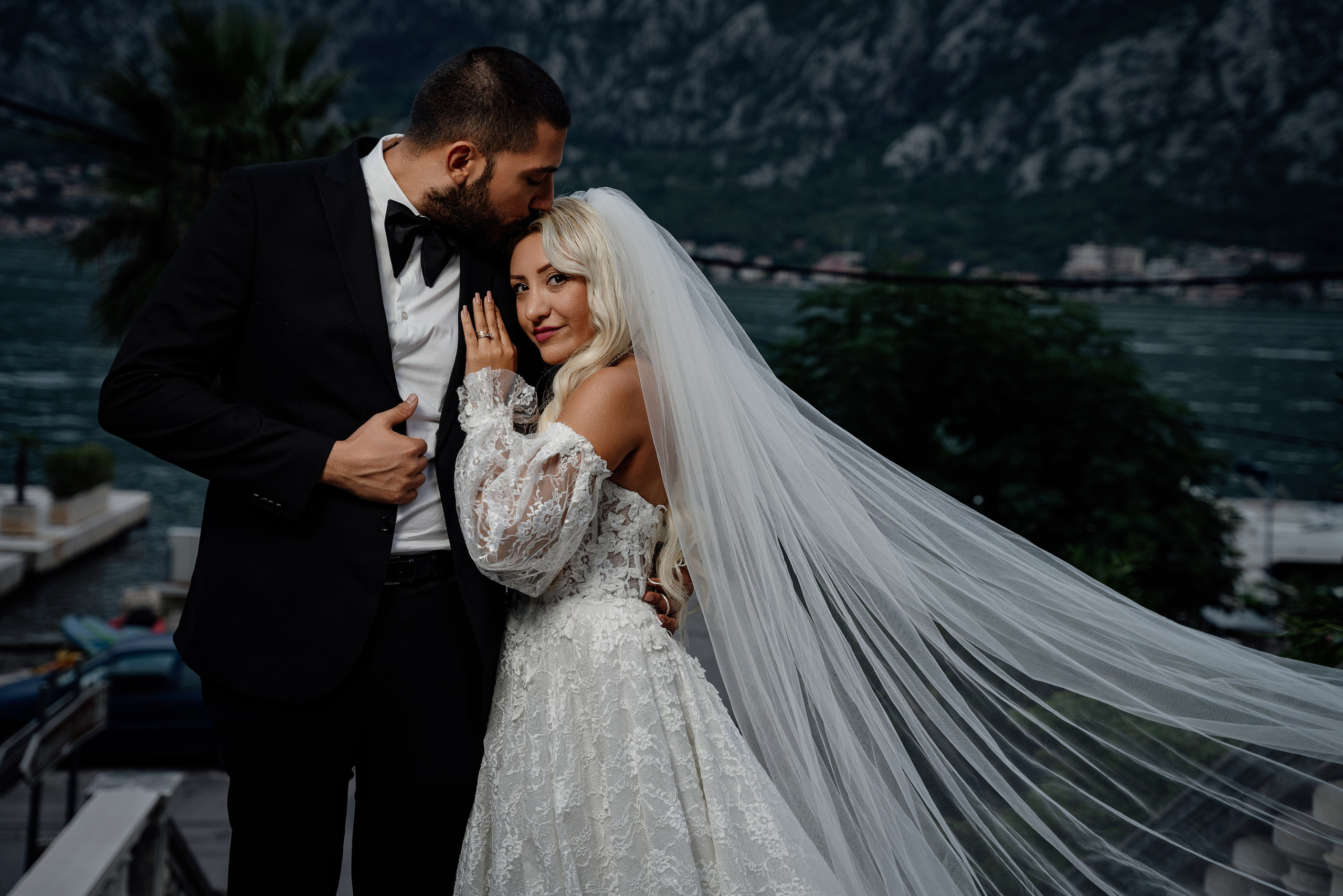 Scenic wedding photography in Kotor by a professional photographer