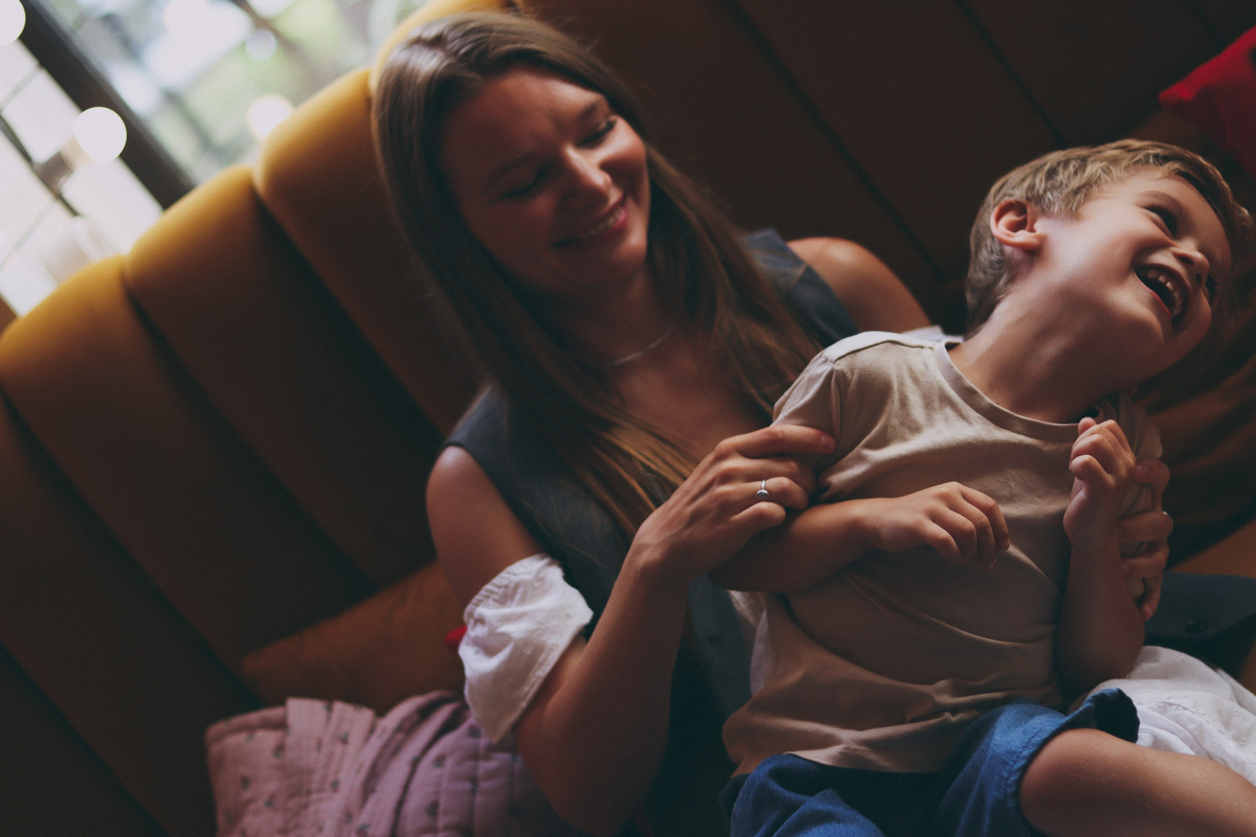 Контакты. Фотограф Самара Лена Мандарин