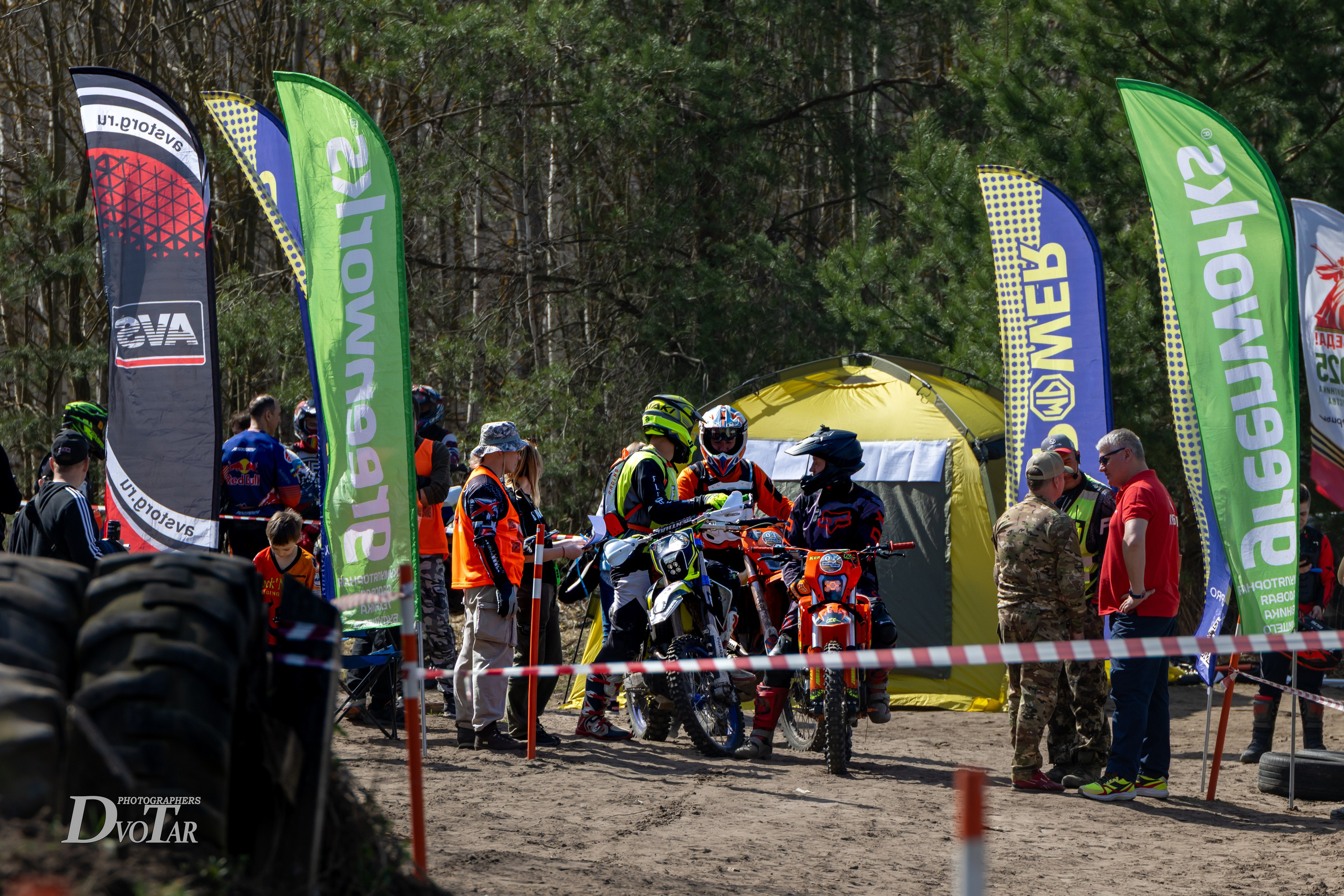 Услуги. Репортажная, студийная, свадебная, автоспорт, коммерческая, фотосессия: Фотографы Николай и Елена DvoTar