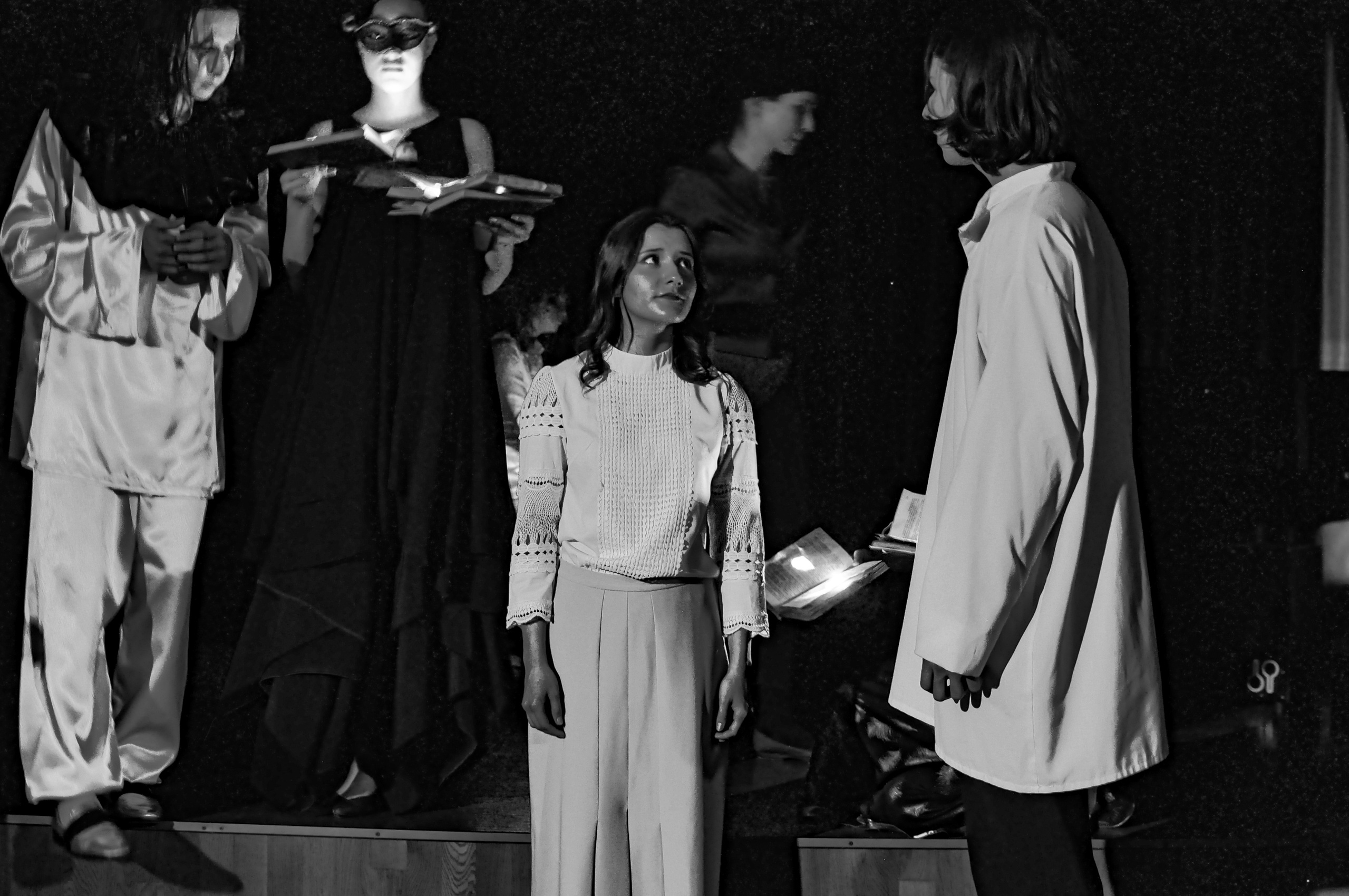 Услуги фотографа в Сарапул Ижевске Портреты. Портретный фотограф в Сарапуле Ижевске Александр Кондратьев Фотопрогулки