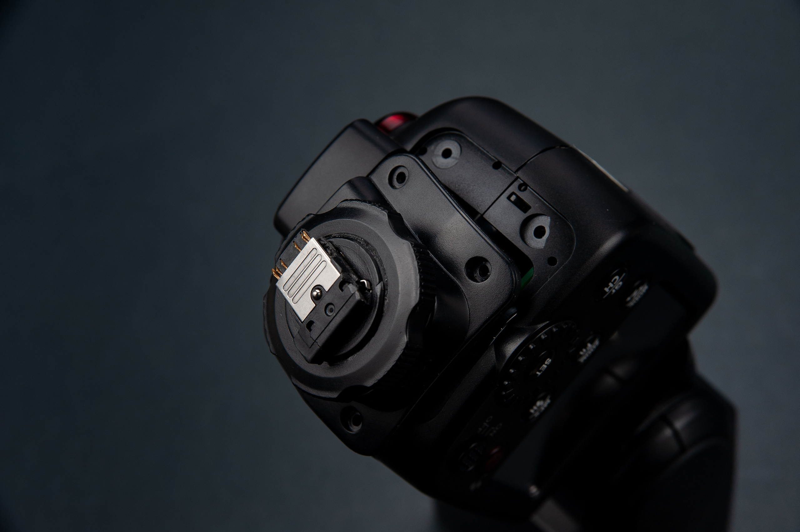 godox flash hot shoe TT600S, замена горячего башмака вспышки, вспышка годокс TT600 