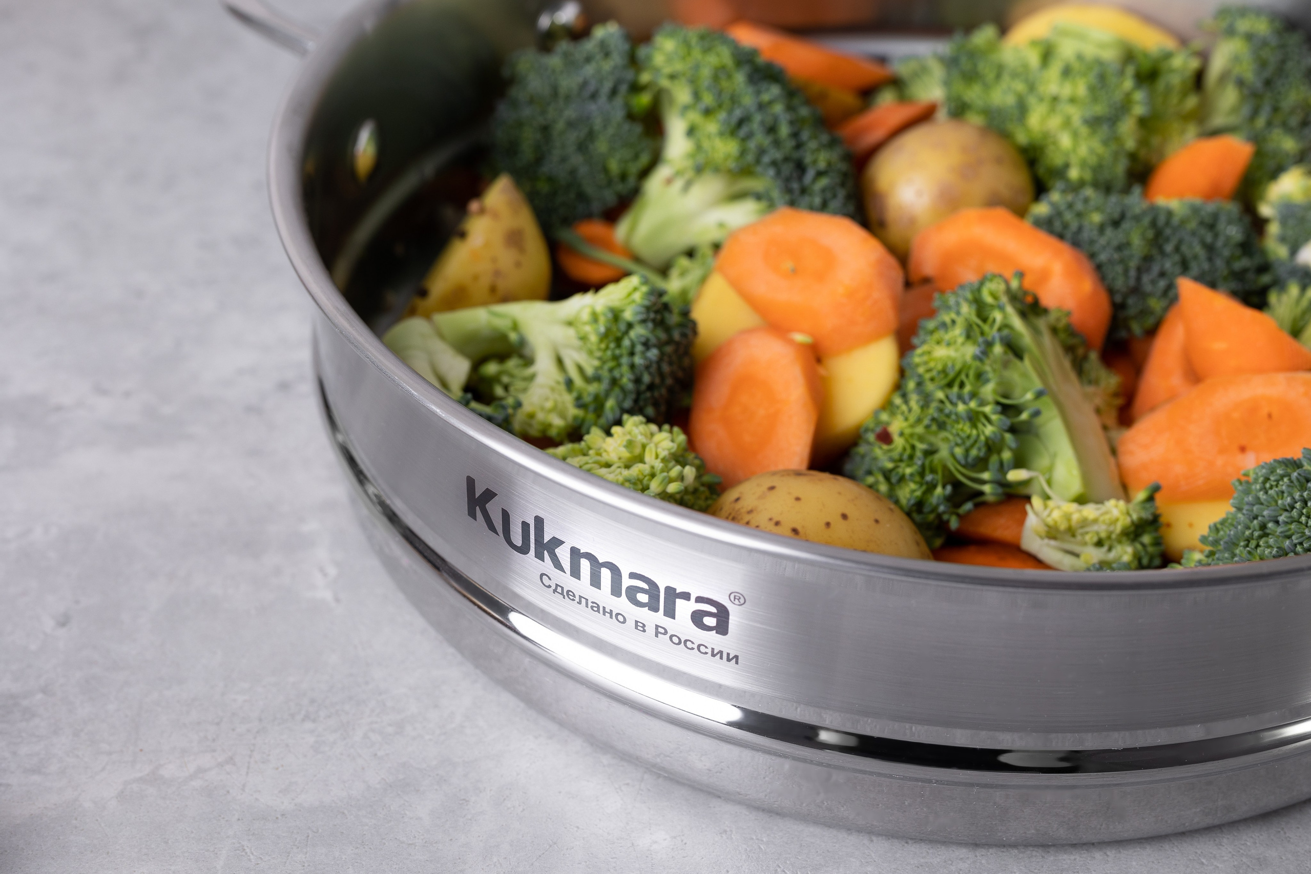 Кейс: предметная фотосъёмка пароварки Кукмара. Предметный, фуд- и нейрофотограф в Казани | Гульназа Садыкова