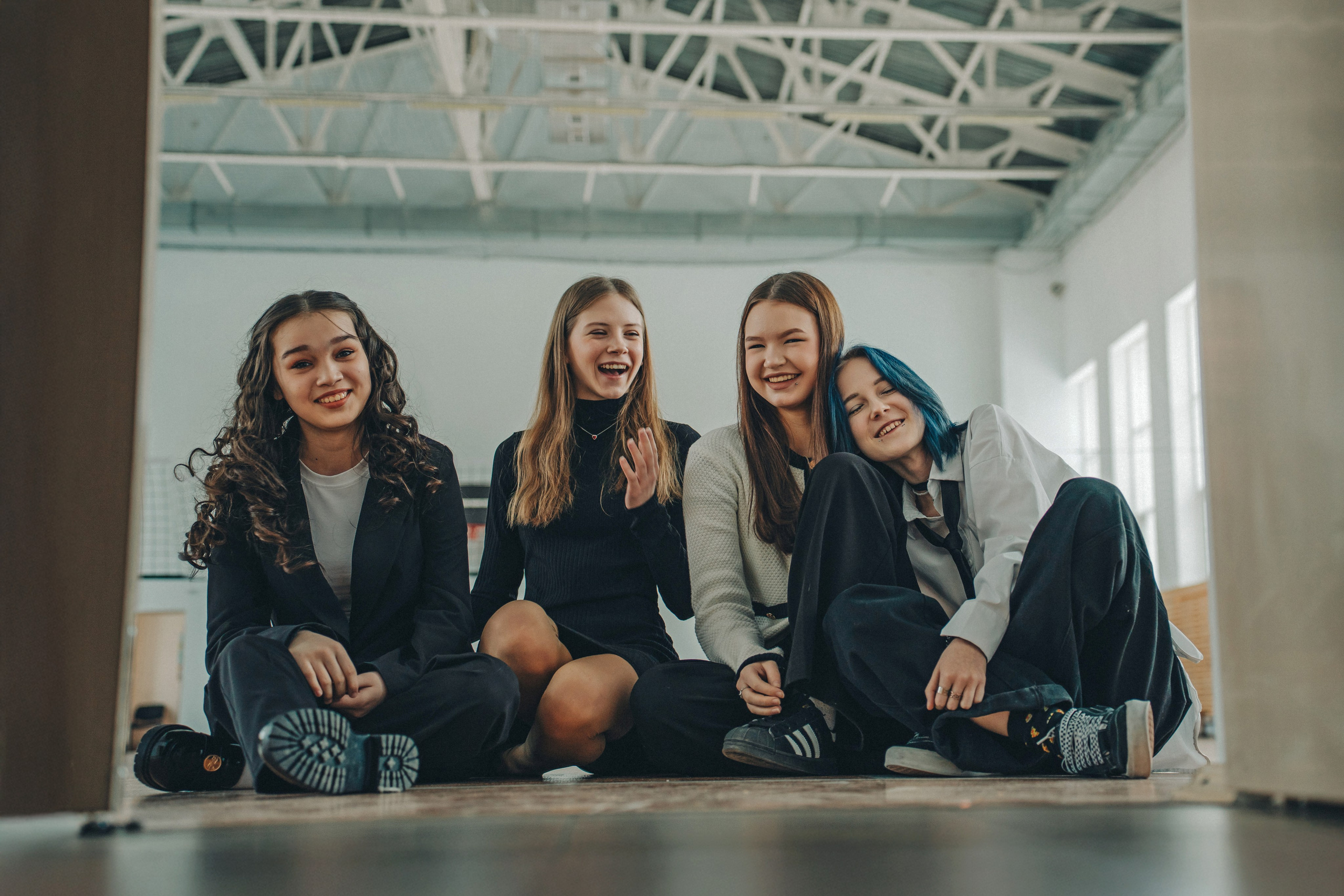 Выпускной альбом ЛАЙФБУК. Лайфстайл фотограф в Ханты-Мансийске Мария Шишкина