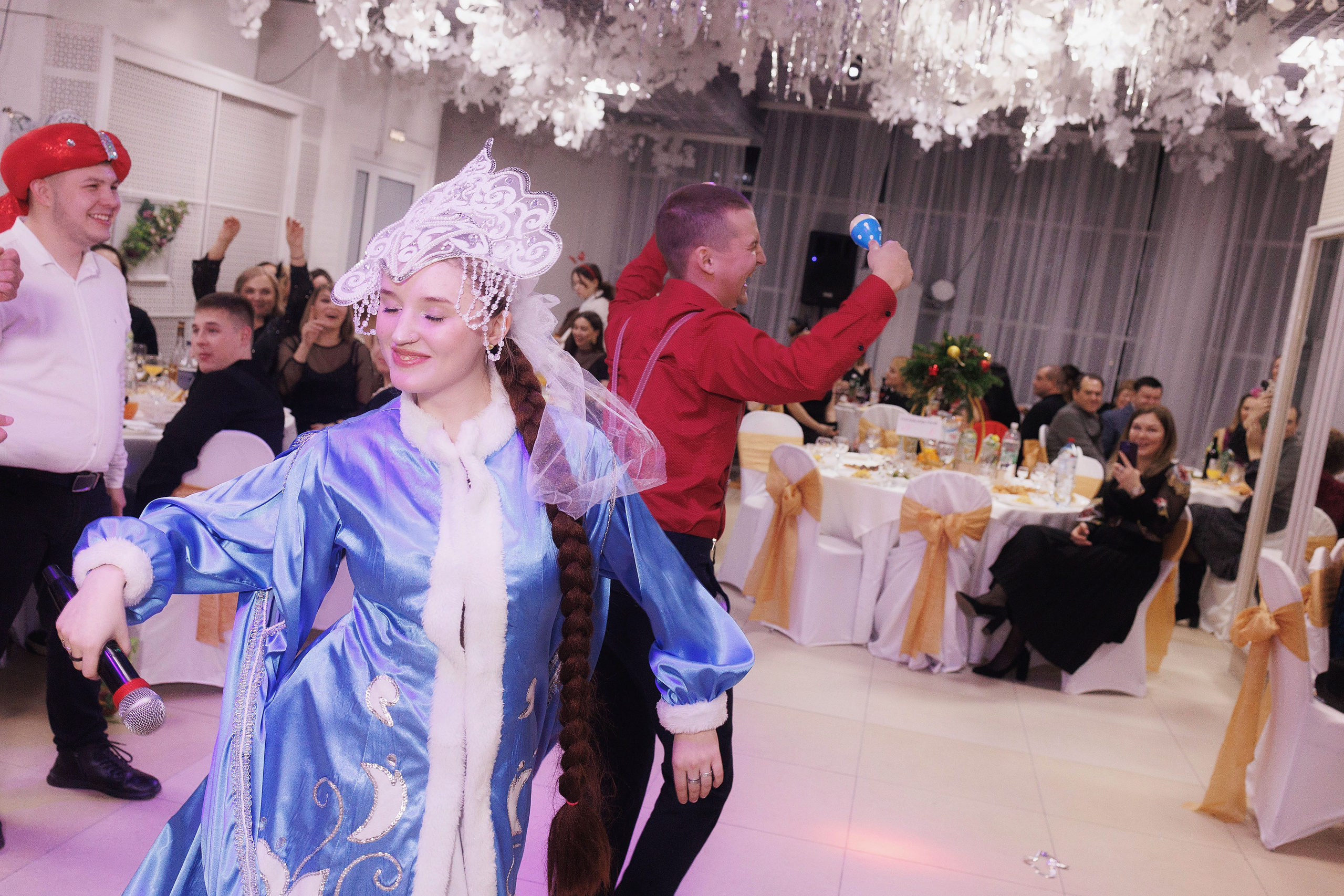 Новогодняя фотосессия в Чебоксарах — семейная и репортражная. Портретный и репортажный фотограф в Чебоксарах Андриян Чаркин