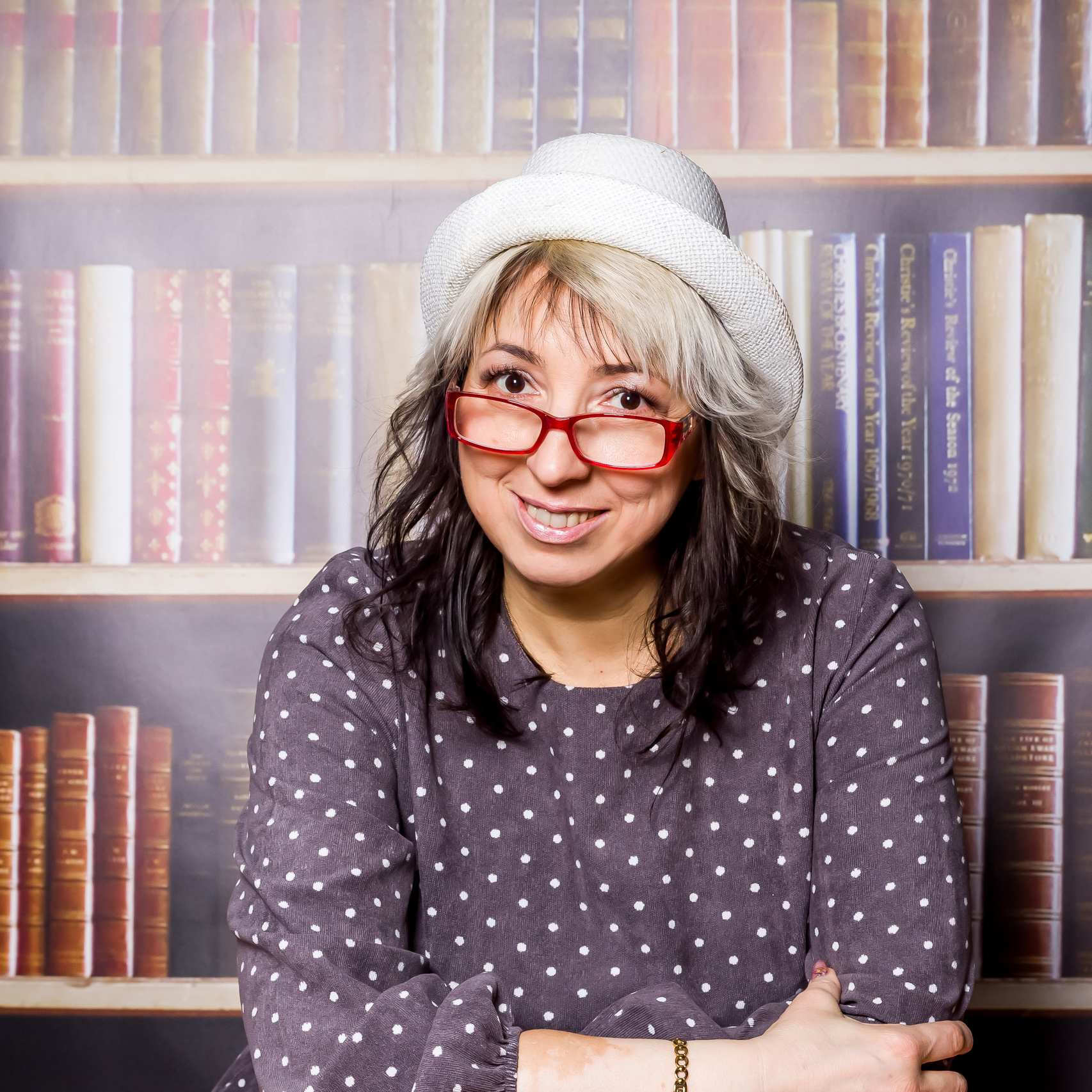 Контакты. Фотограф в Мариинске Кемеровской Области Алёна Соловьёва