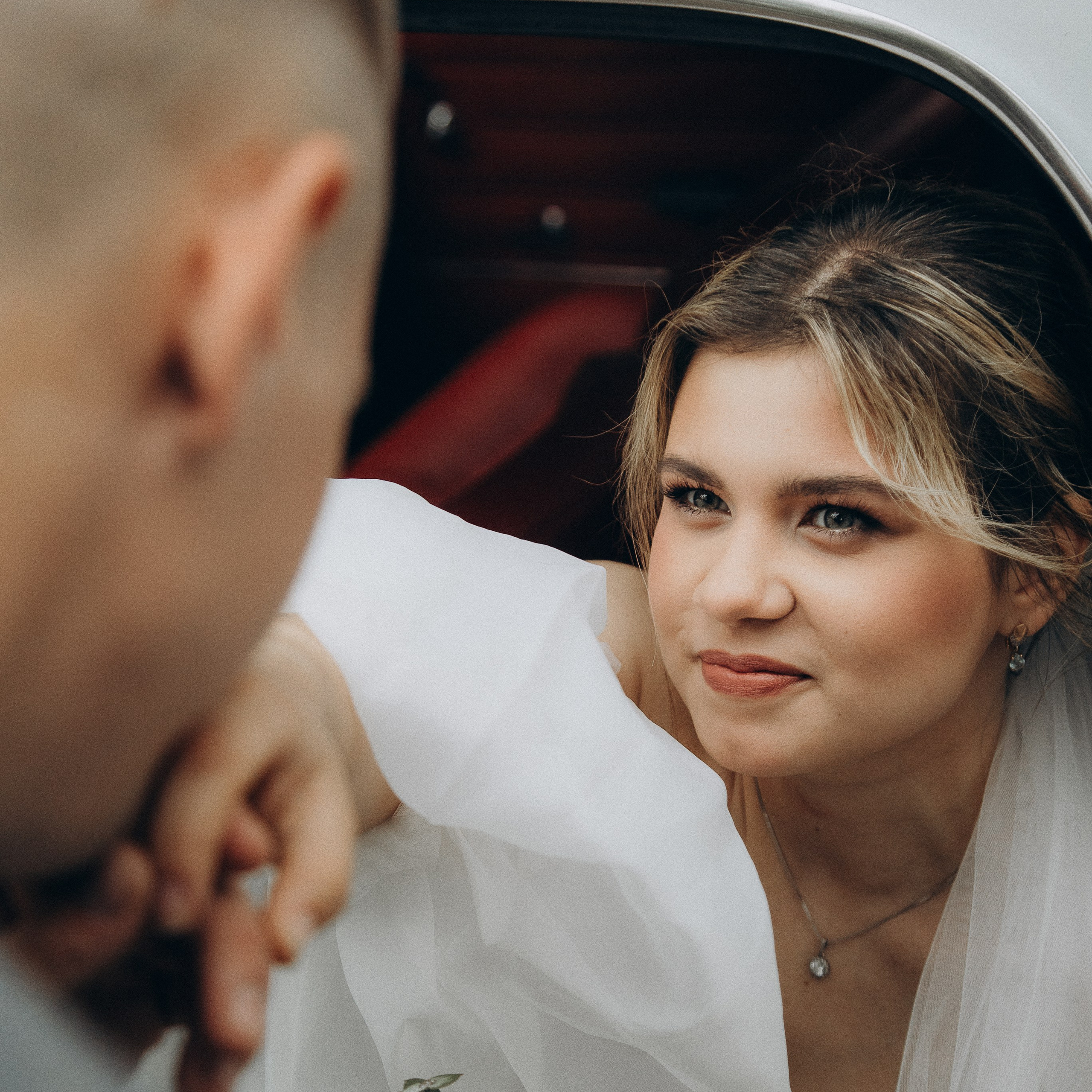 Услуги. Ph Volova