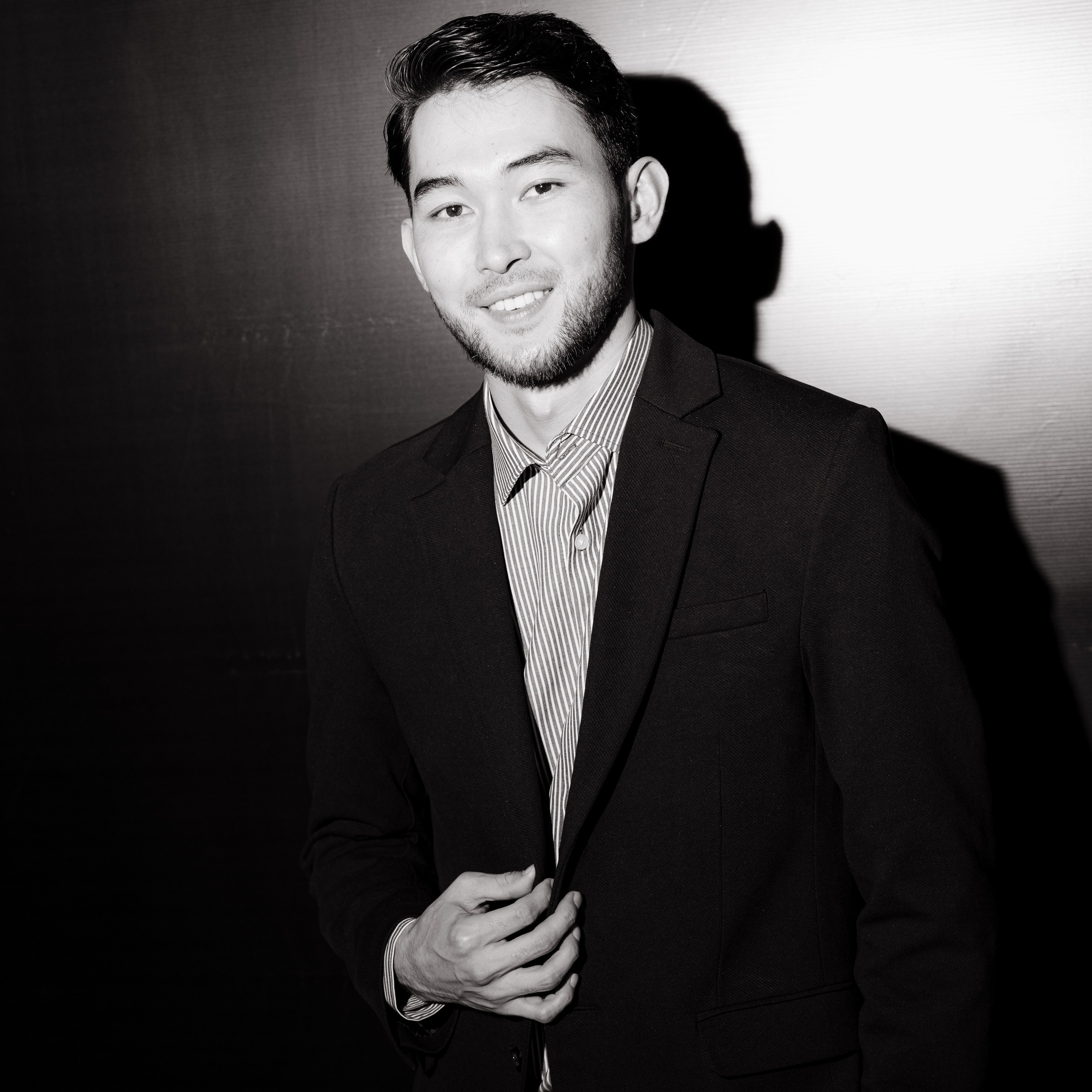 Контакты. Свадебный фотограф Алматы