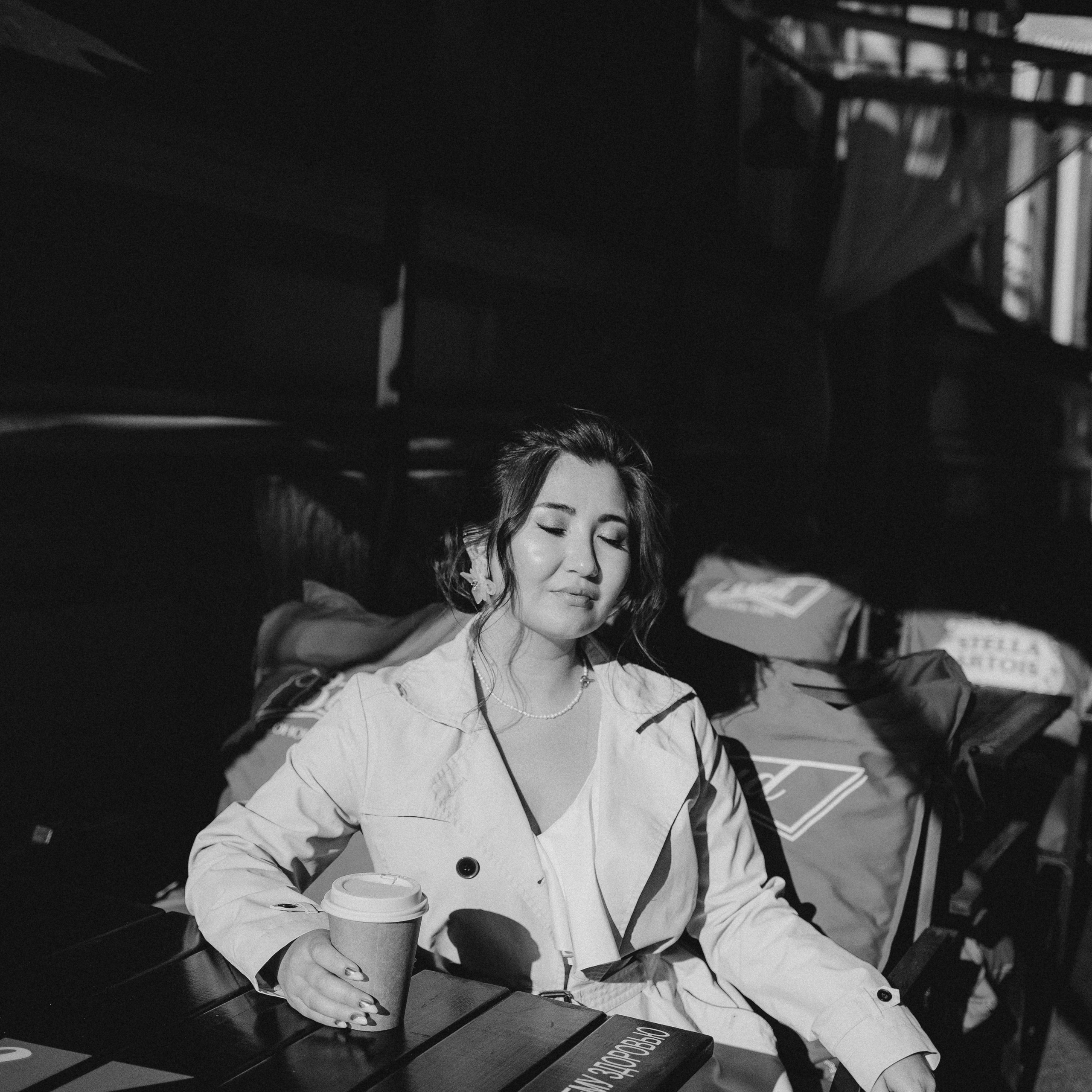 Контакты. 3d визуализатор интерьера Нургалиева Диана