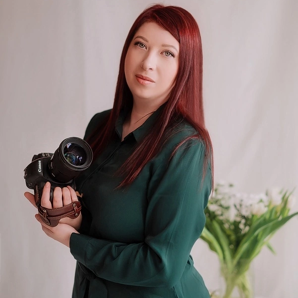 Контакты. Фотограф Смелова Ирина Кострома