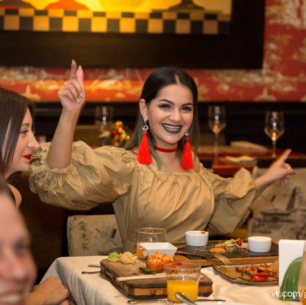 Съёмка банкета в ресторане