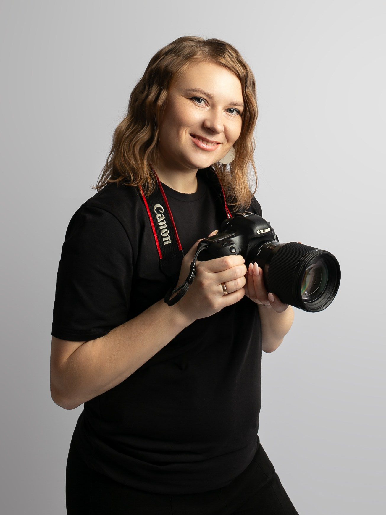 Контакты. Фотограф в Орле Еленина Галина. Женский и детский портрет