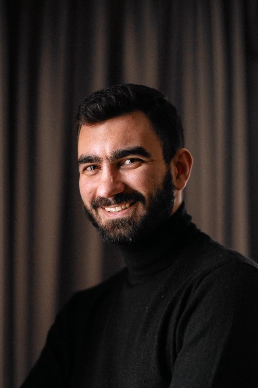 Lifestyle photographer Contacts. Fedor Lemeshko — Destination Wedding and Family Lifestyle photographer