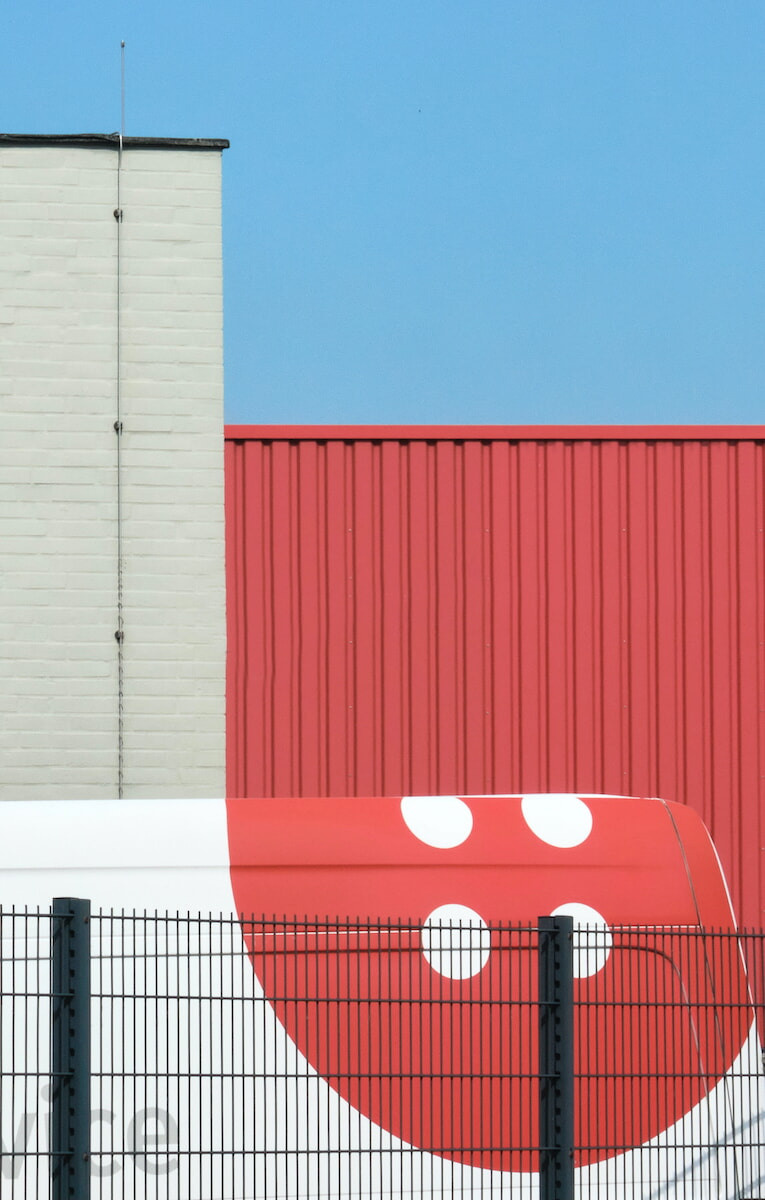 Победители премии Minimalist Photography Awards 2022 года. Фотограф — видеограф в Москве Дмитрий Менделеев