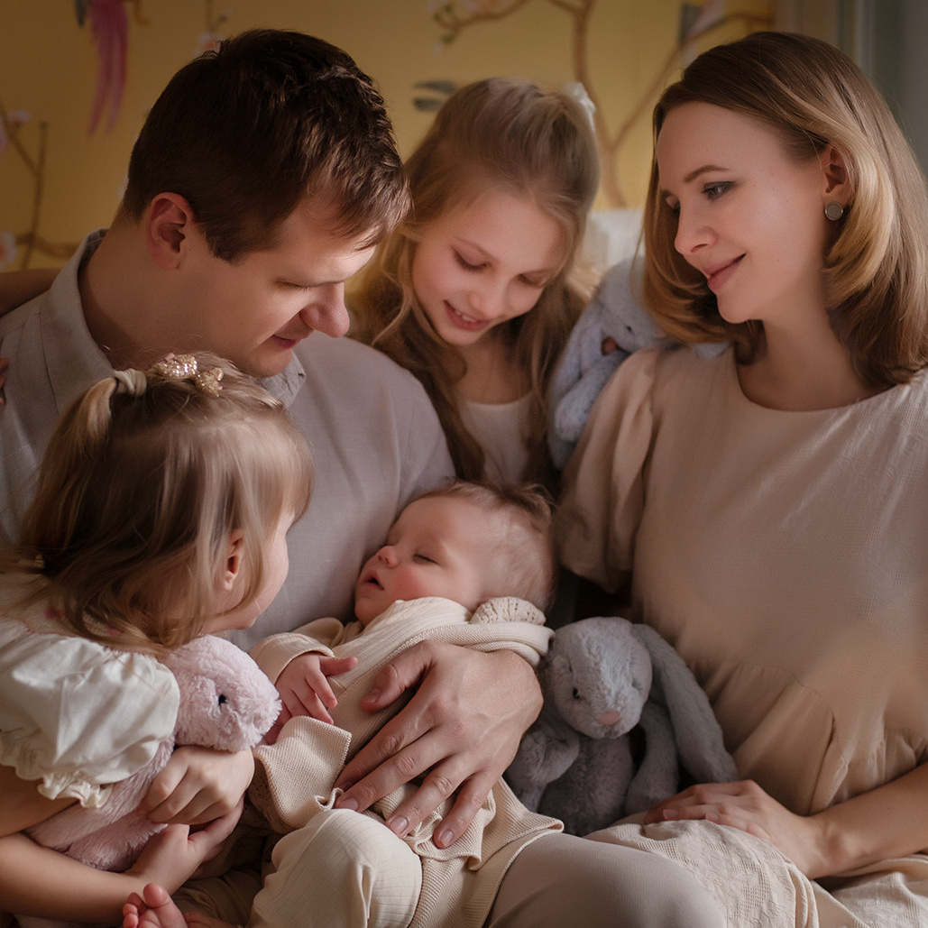 Семейная домашняя фотосессия Москва. Семейная фотосессия в студии. Домашний фотограф Светлана Соколова