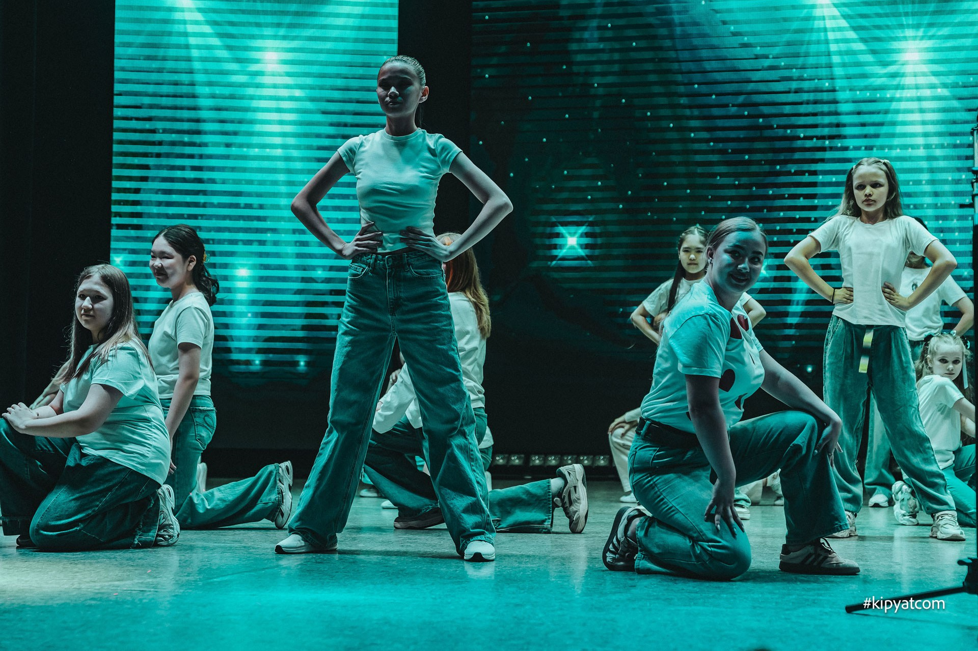 FASHION ANGELS. Астана Кипятком