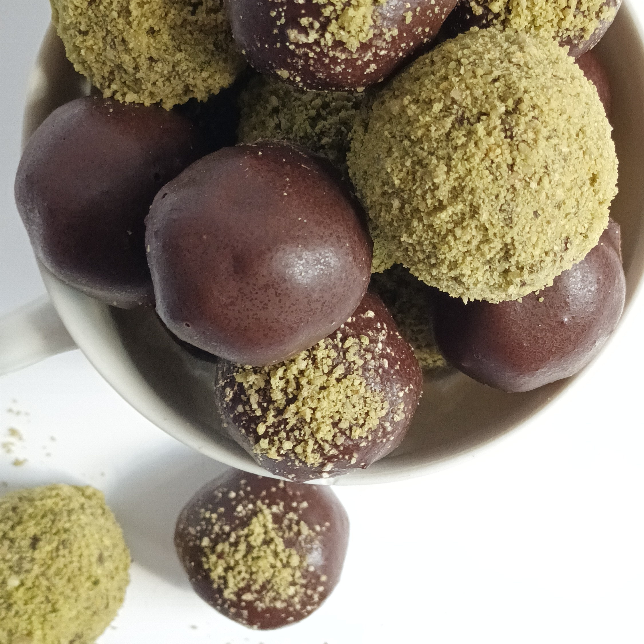 Конфеты. Чисто поле