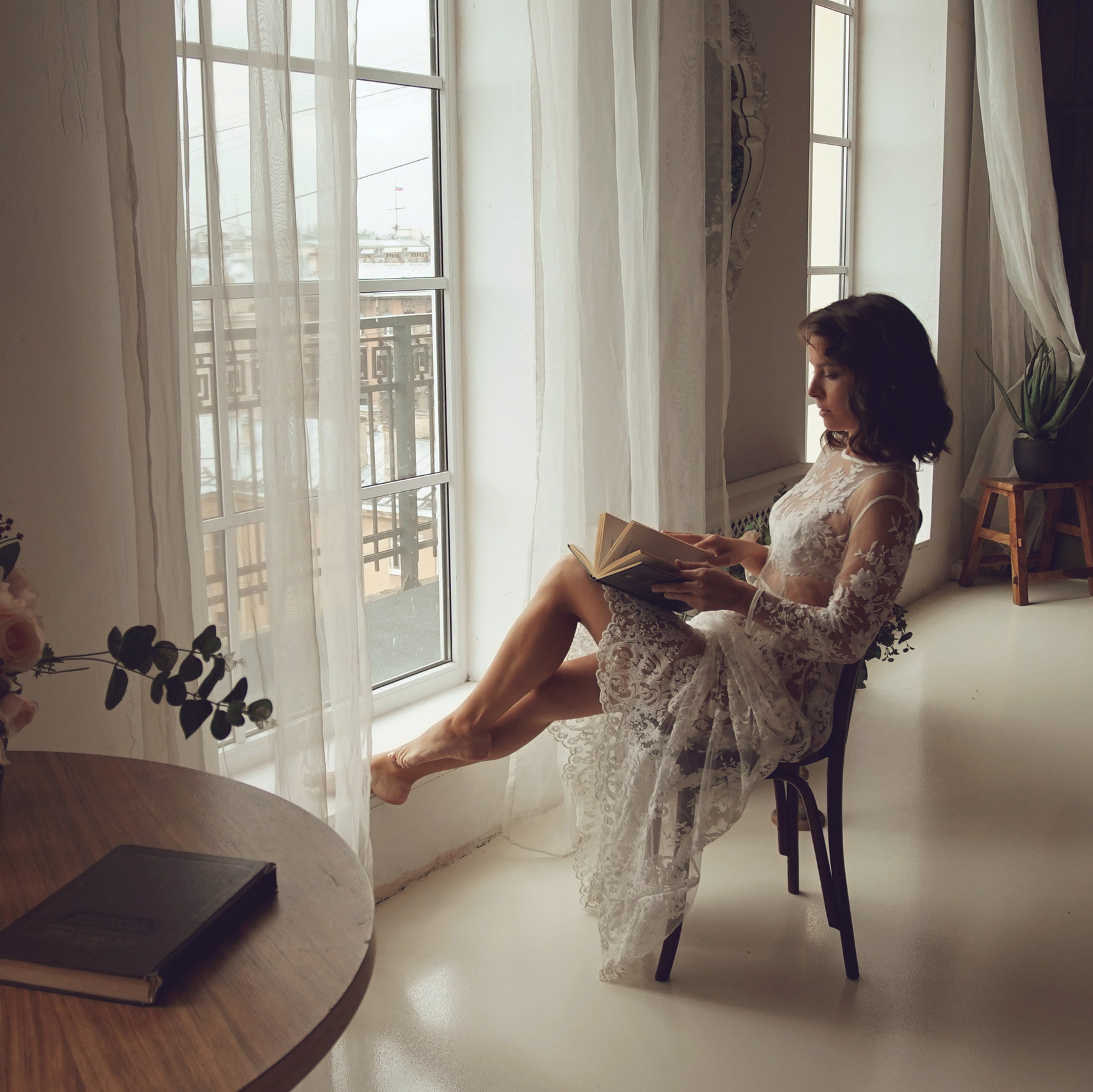 Контакты фотографа Анны Юмаловой — записаться на фотосессию. Женский фотограф в Санкт-Петербурге и Москве — видеосъемка клипы рилс мобильная съемка фотосессия в студии портрет фотосъемка фотопрогулка