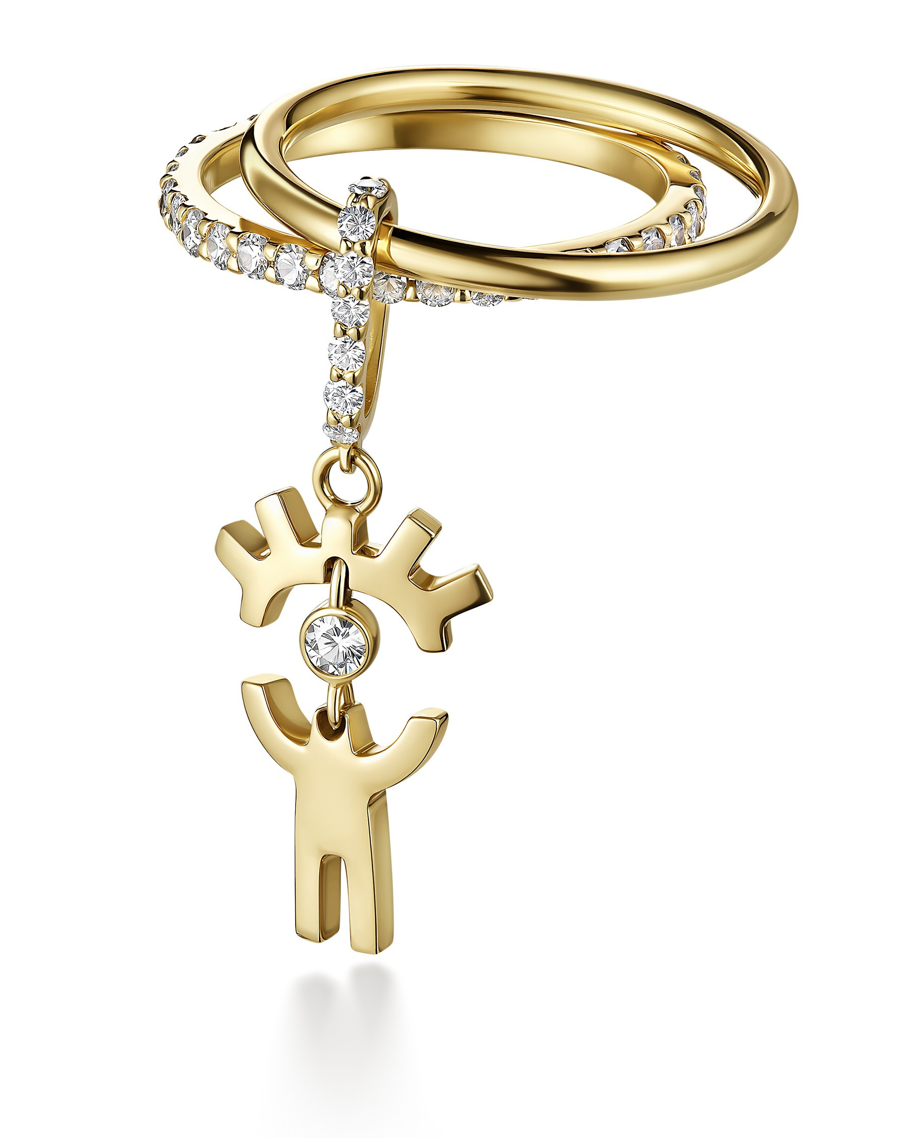 Ювелирные кольца La Voie Nomade, снятые в студии Дмитрия Лукьянова. Премиальная предметная съёмка с акцентом на чистый свет, естественный блеск металла и точную цветопередачу.