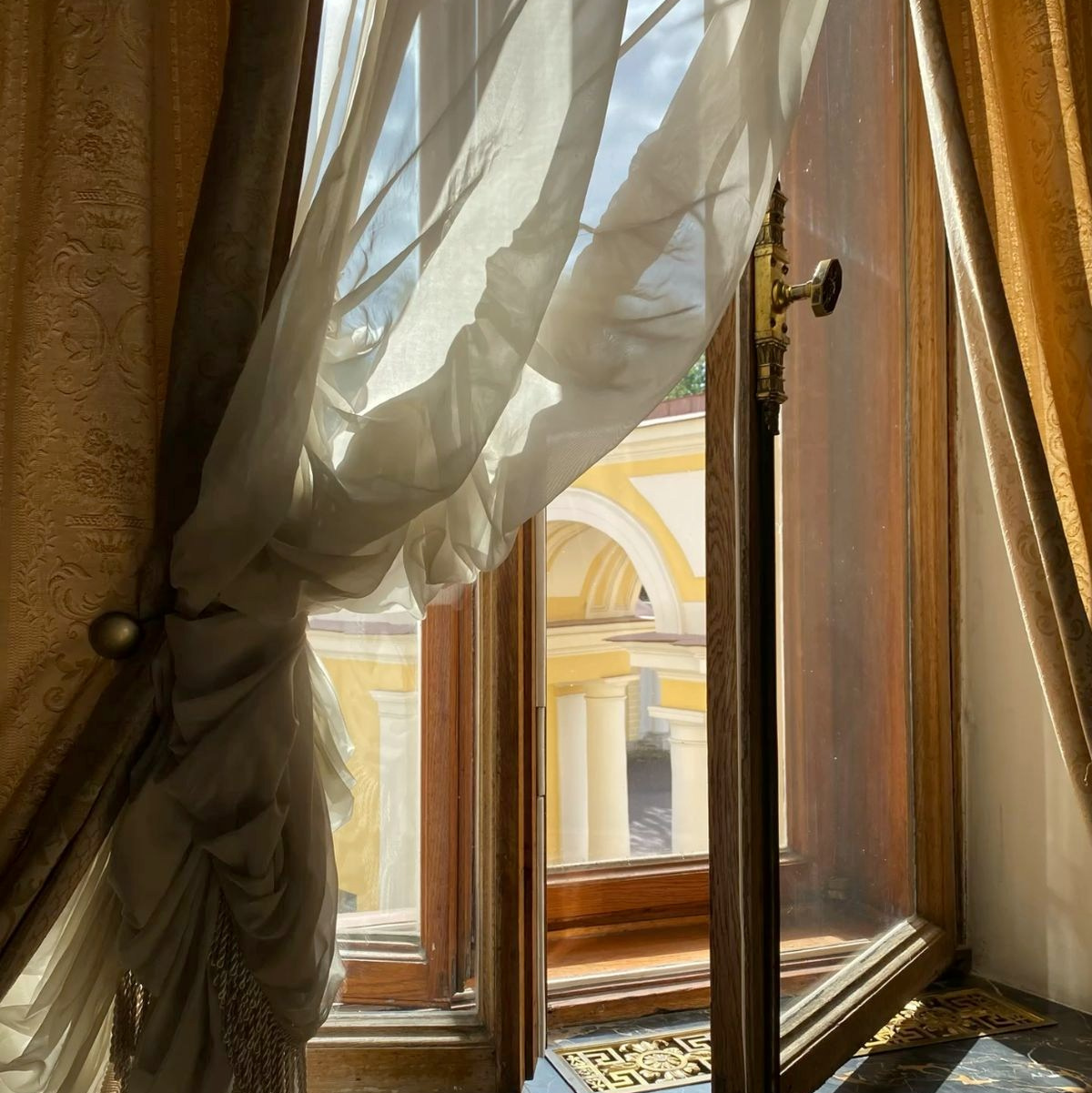 Ремонт в старом фонде. С. Строй — профессиональный ремонт квартир: премиум класса, в новостройке, квартиры-студии, квартиры в старом фонде Санкт-Петербурга