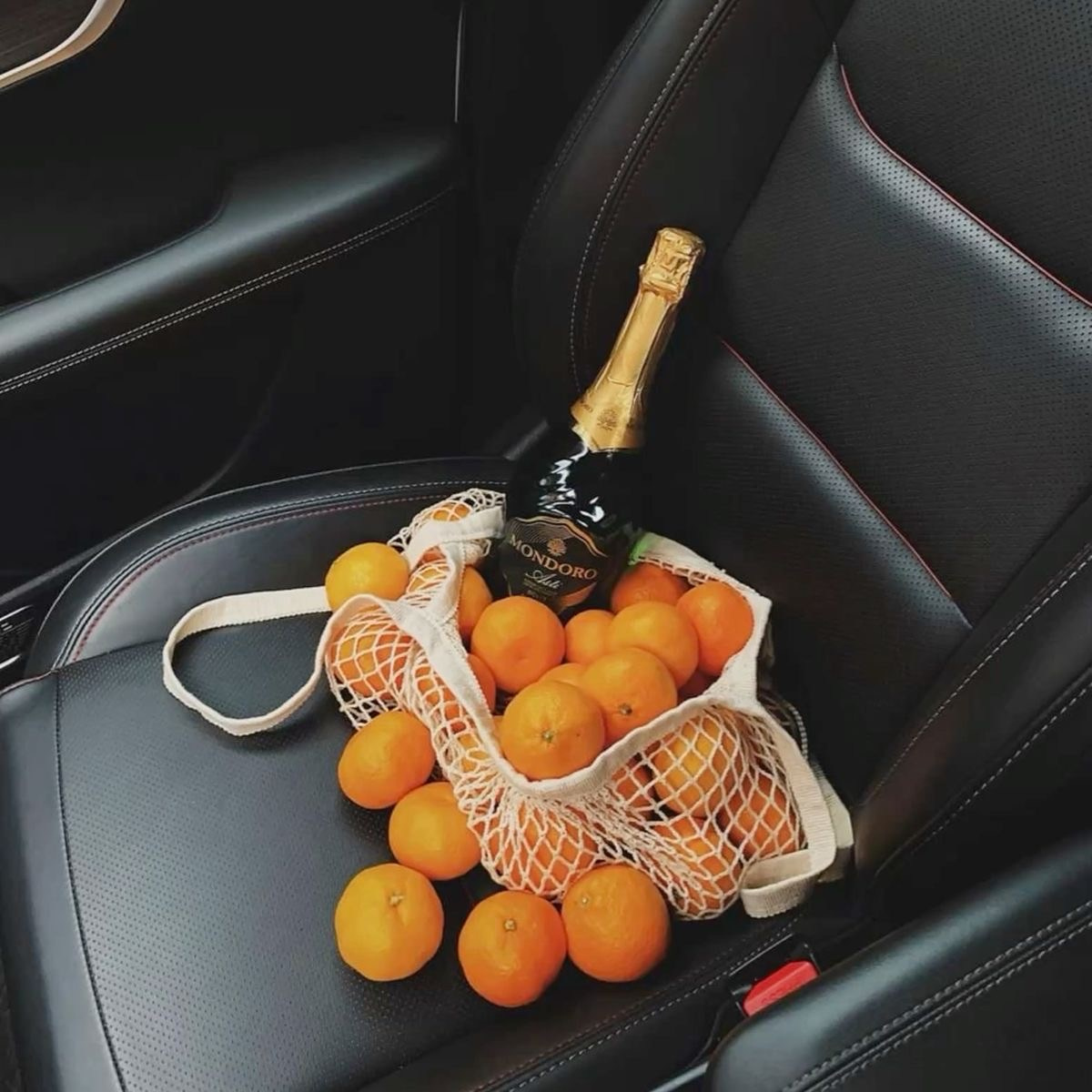 Идеи новогодних фото. Фотограф для женщин и мужчин, контента для бизнеса в Сочи, Адлере, Красной поляне, Розе Хутор