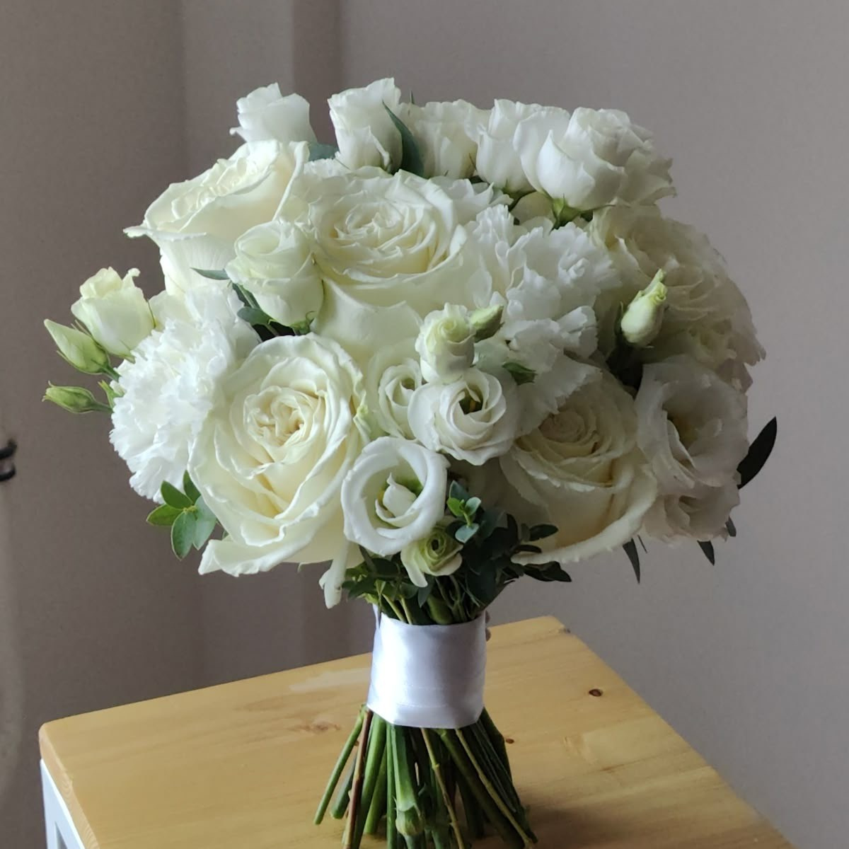 Свадебная флористика. Купить цветы с доставкой по Москве