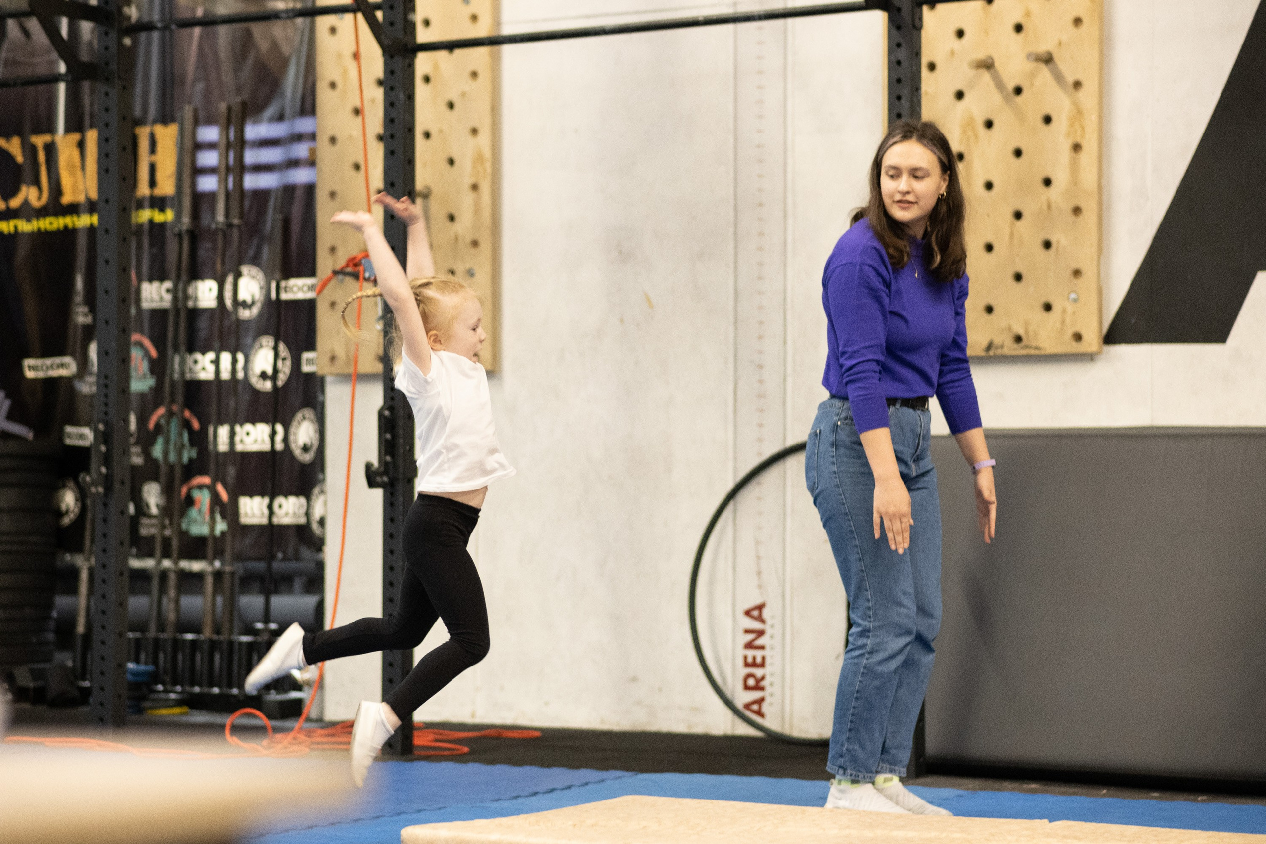 Внутриклубные соревнования по воздушной гимнастике 02.04.23