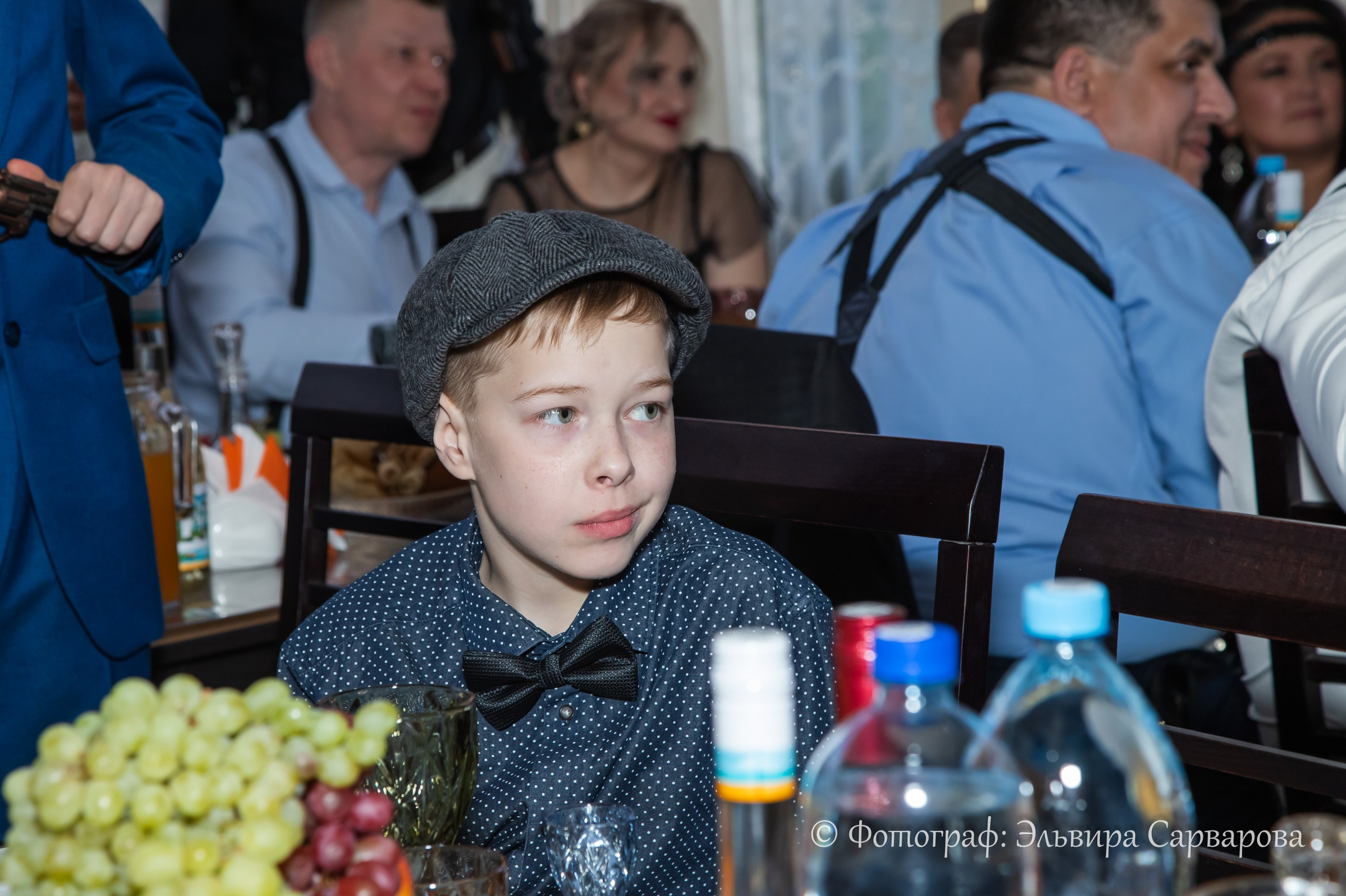 Гангстерская вечеринка в стиле 1920-х. Репортажный Фотограф