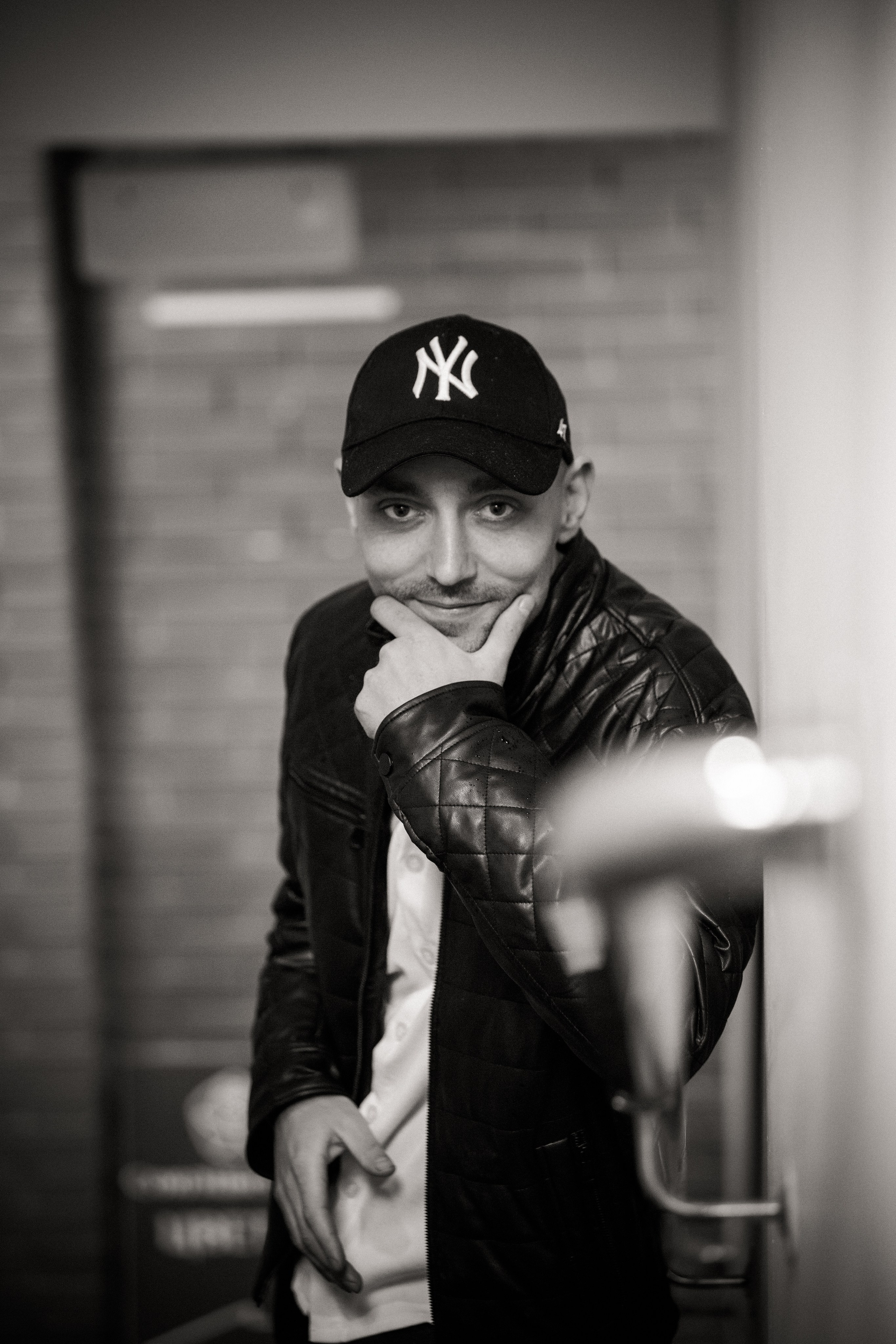 Мужская фотосессия на улице. Свадебный и семейный фотограф в Москве и Подмосковье Лариса Козлова