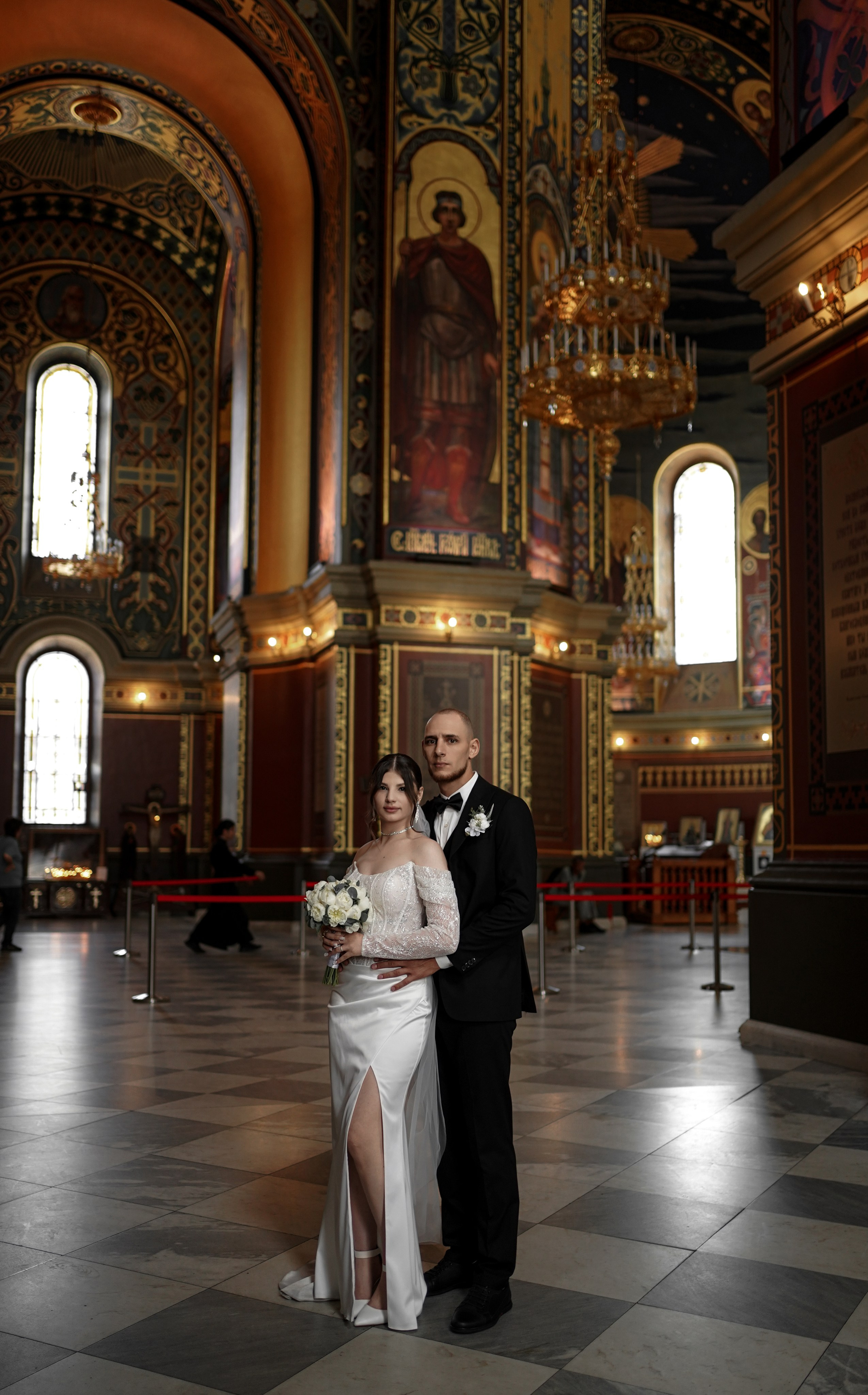 Эдуард и Анастасия на свадебной фотосессии в Новочеркасске. Свадебный фотограф в Ростове-на-Дону. Таинство Крещения и Венчания, семейные фотосессии. Алёна Чёботова