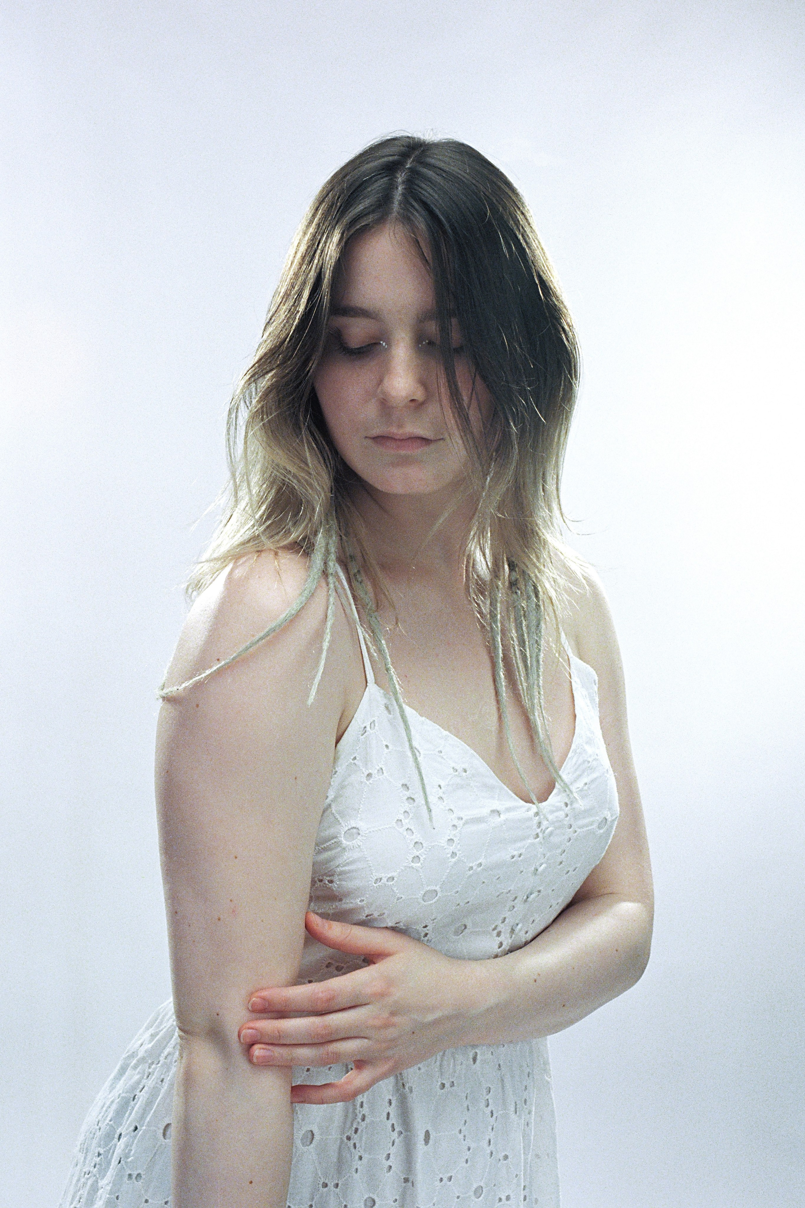 Наташа Видякина. White. Портретный фотограф в Санкт-Петербурге Александр Быстрицкий