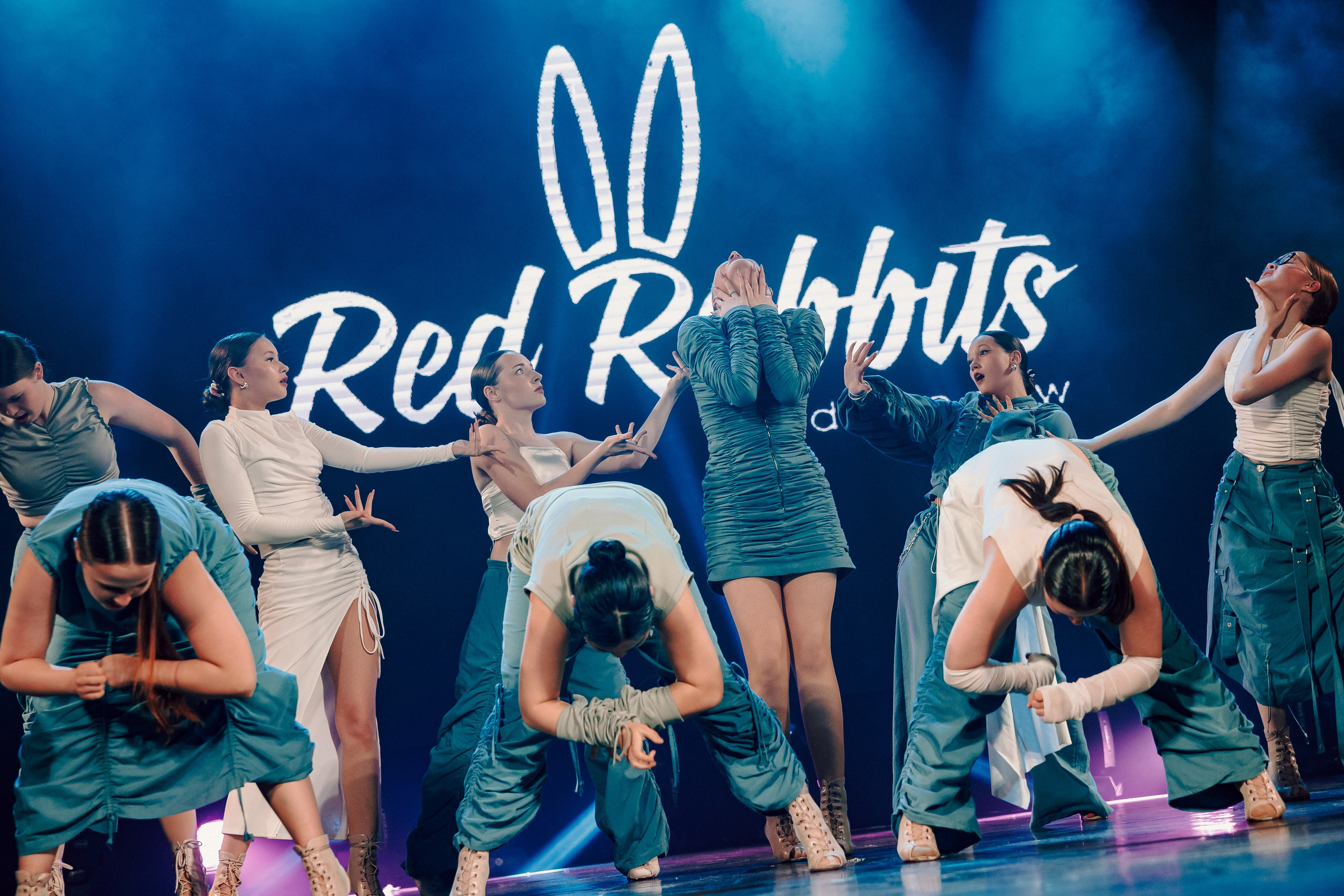 Отчётный концерт танцевальной школы «Red Rabbits» 2025. Лёшка Варзегов — фотограф