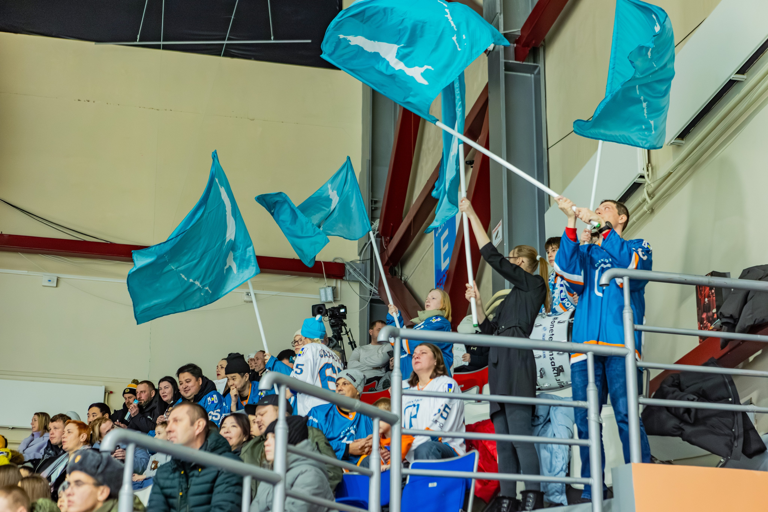 Матч «Сахалин"-"Белые Медведицы». Свадебный фотограф в Южно-Сахалинске Валерий Харченко