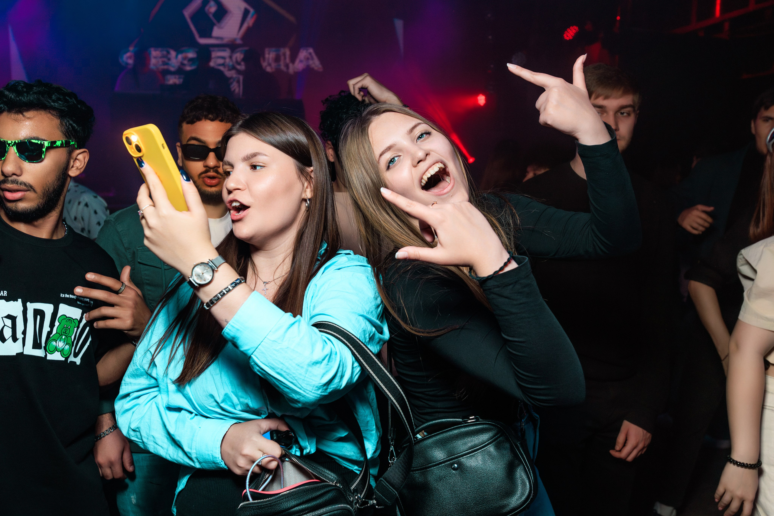 Project X. Репортажный фотограф Екатеринбург | Яркий, качественный репортаж | Концерты, клубы, репортаж, праздники, корпоративы